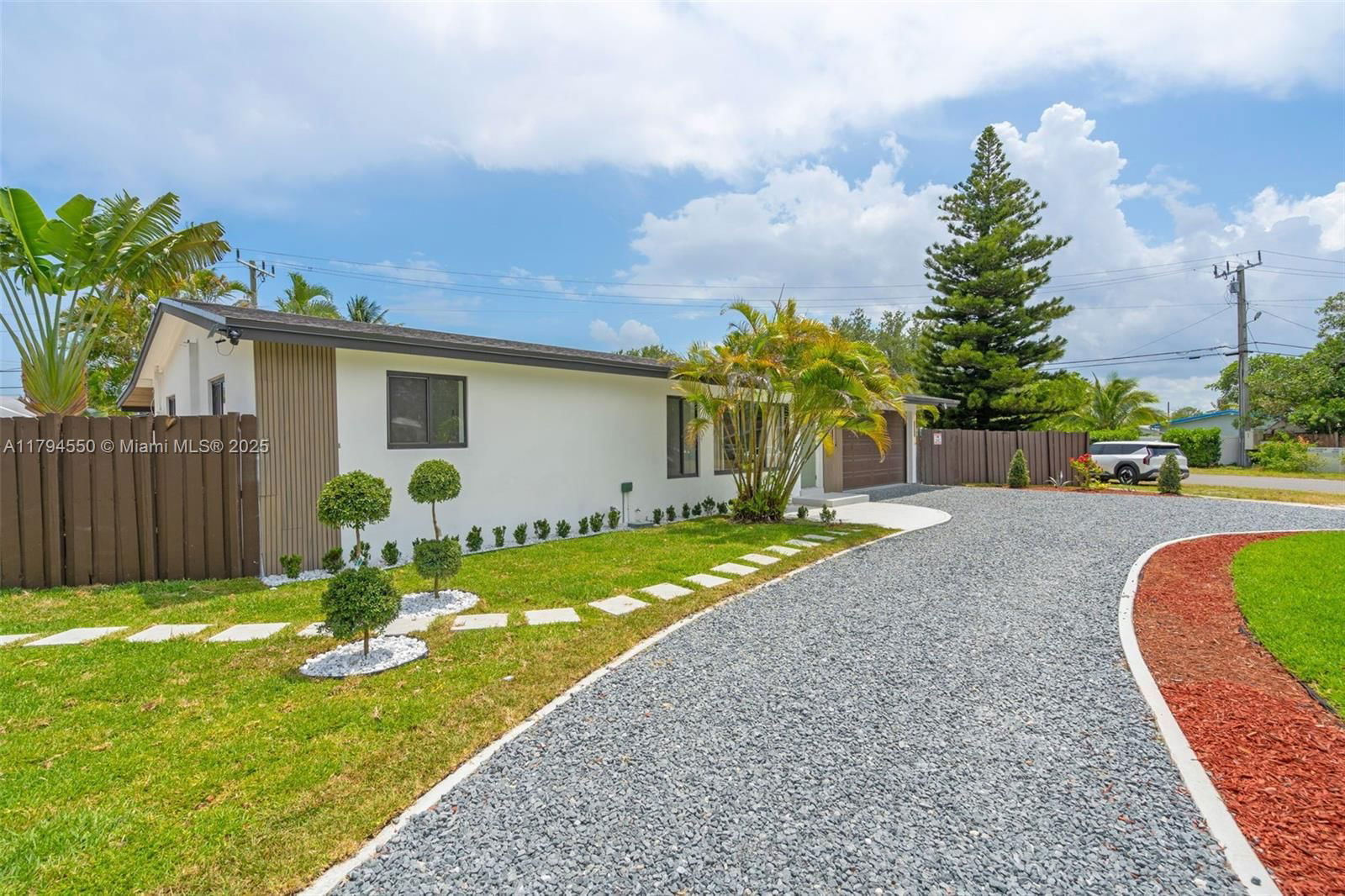 Real estate property located at 3732 16th St, Broward, Fairfax Brolliar Add, Fort Lauderdale, FL