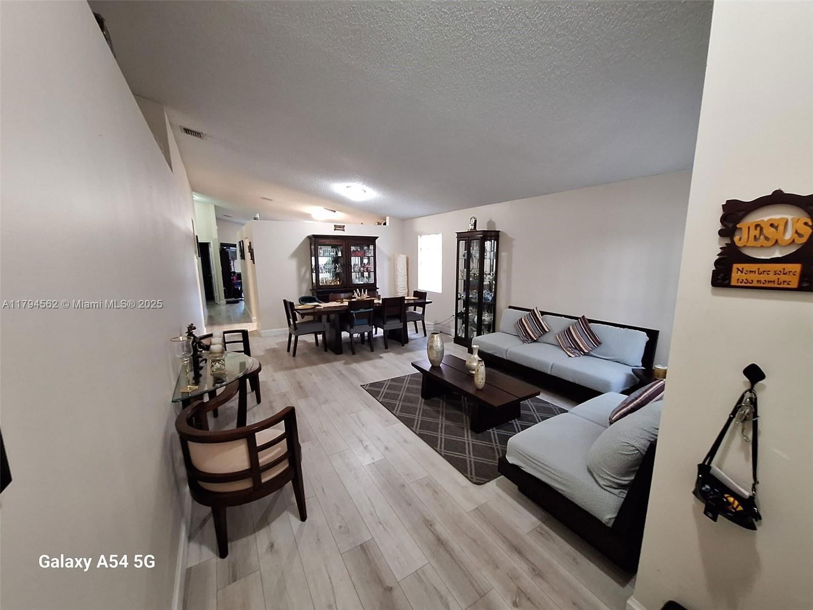 Real estate property located at 20401 1st St, Broward, Crystal Pointe, Pembroke Pines, FL