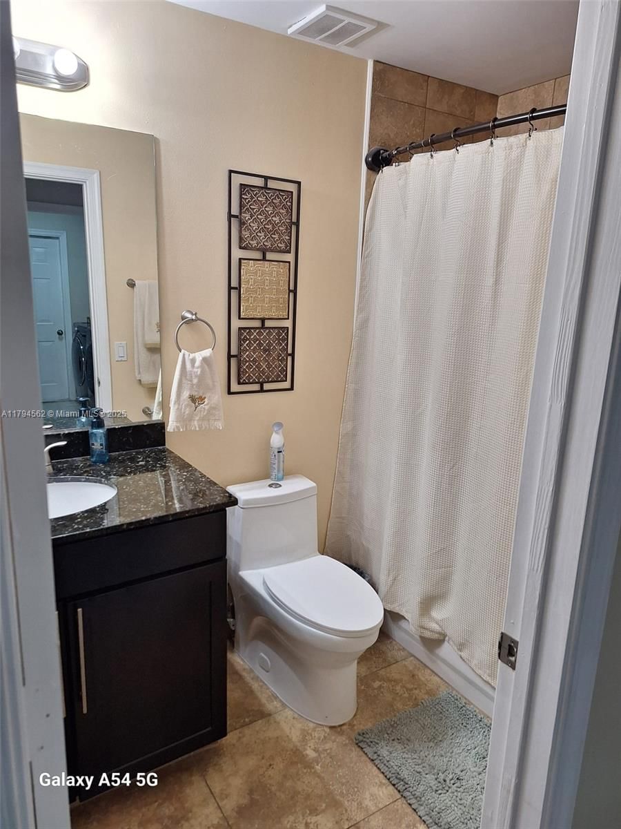 Real estate property located at 20401 1st St, Broward, Crystal Pointe, Pembroke Pines, FL