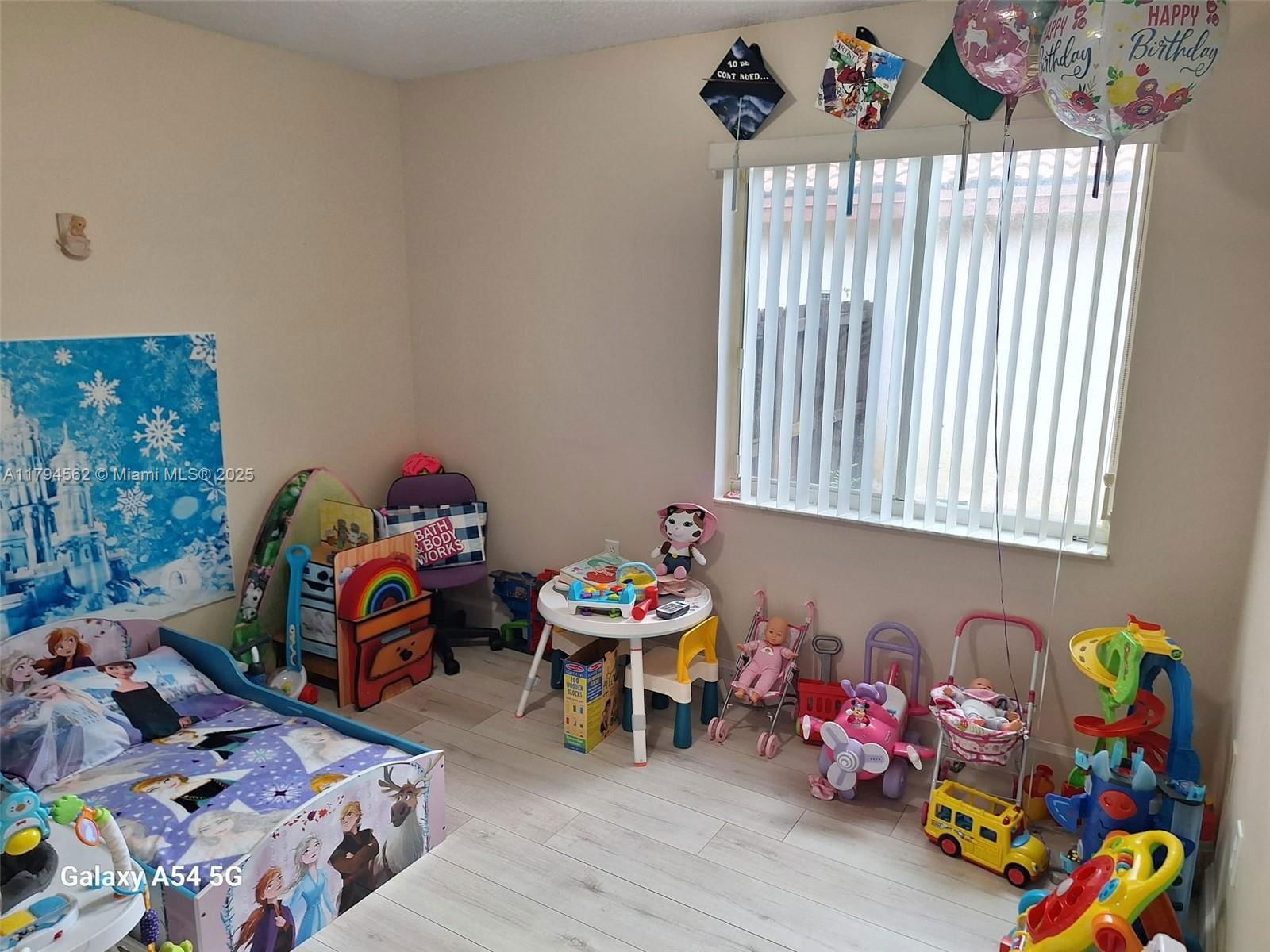 Real estate property located at 20401 1st St, Broward, Crystal Pointe, Pembroke Pines, FL