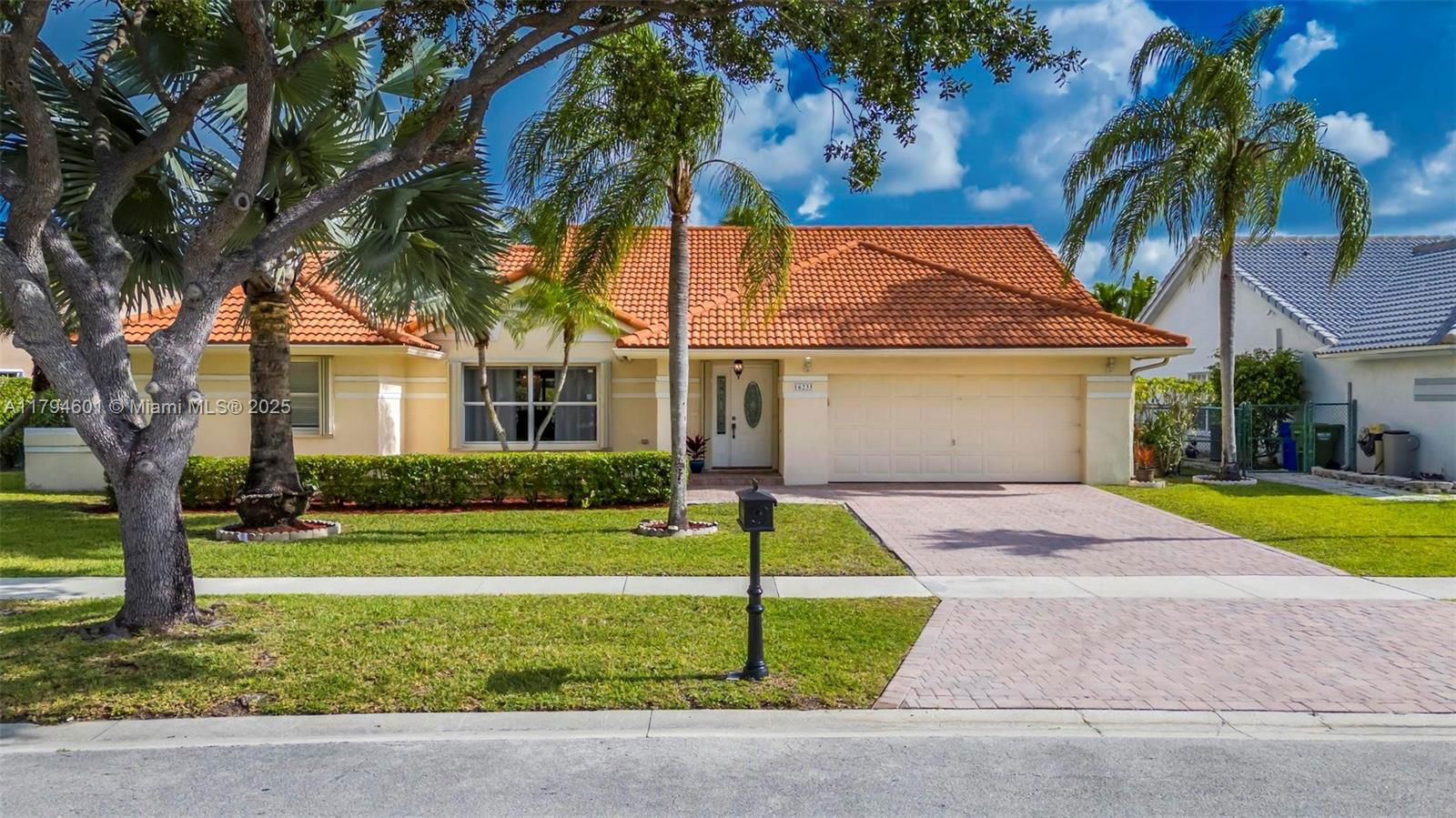 Real estate property located at 16235 1st St, Broward, Westfork I Plat, Pembroke Pines, FL