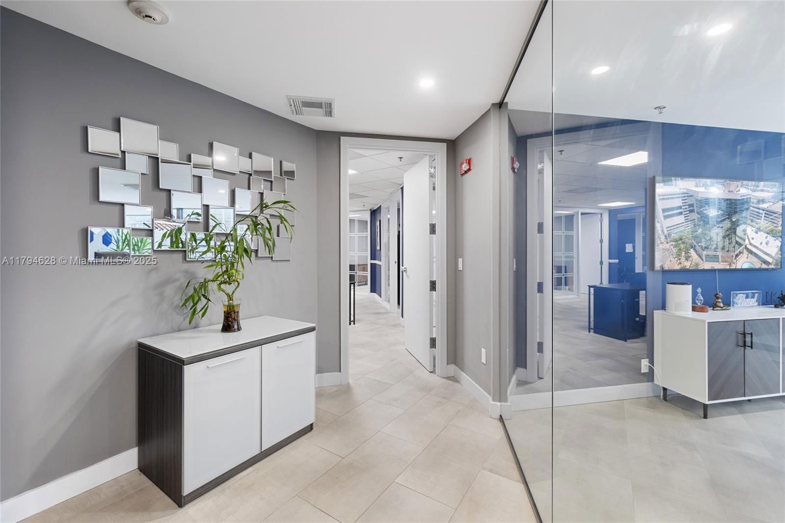Real estate property located at 200 Andrews Ave #503, Broward, Fort Lauderdale, FL