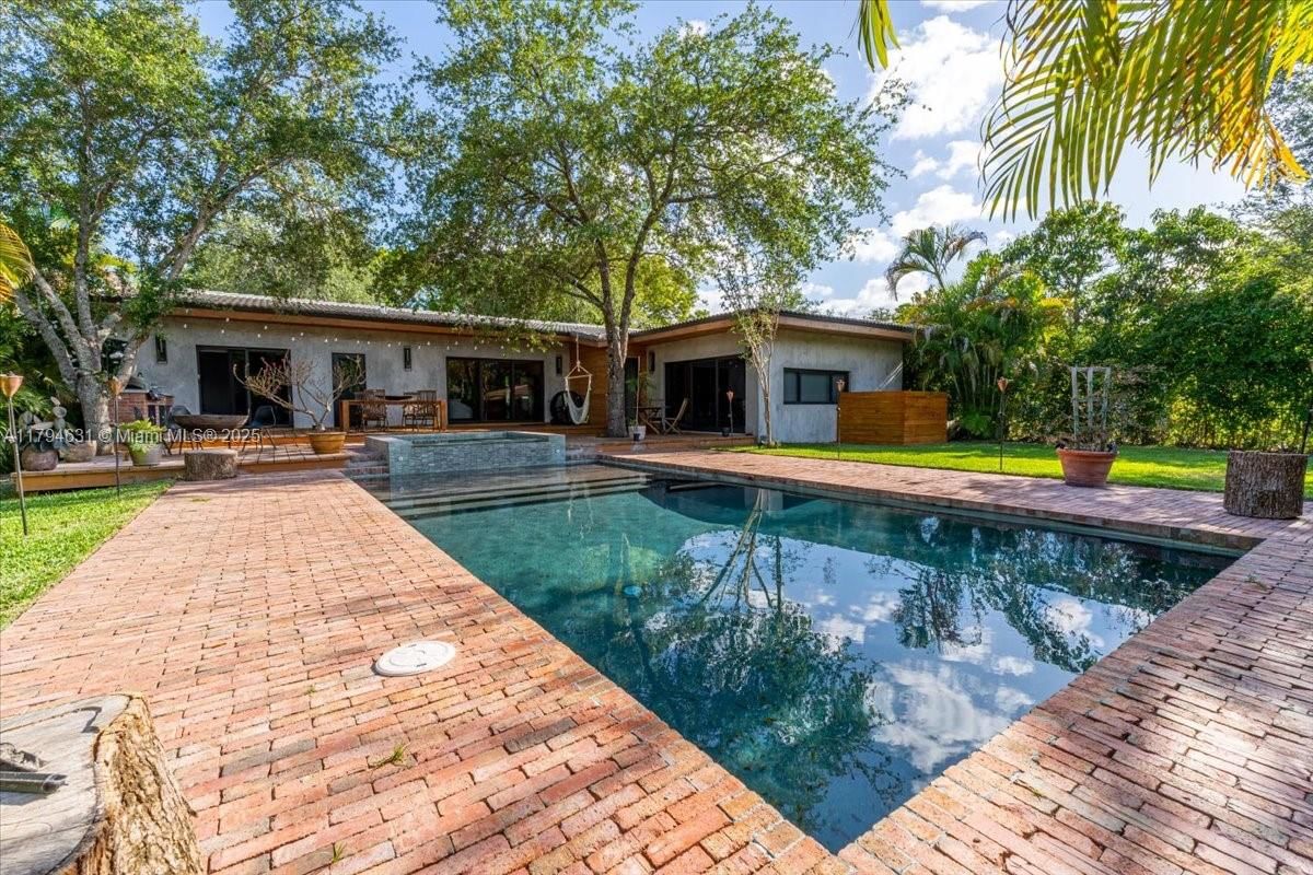 Real estate property located at 105 92nd St, Miami-dade, Miami Shores Sec 6, Miami Shores, FL