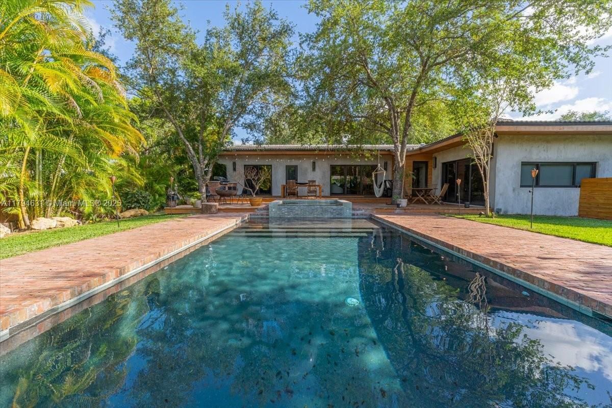 Real estate property located at 105 92nd St, Miami-dade, Miami Shores Sec 6, Miami Shores, FL