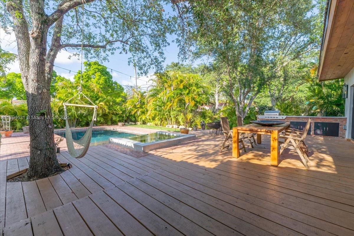 Real estate property located at 105 92nd St, Miami-dade, Miami Shores Sec 6, Miami Shores, FL