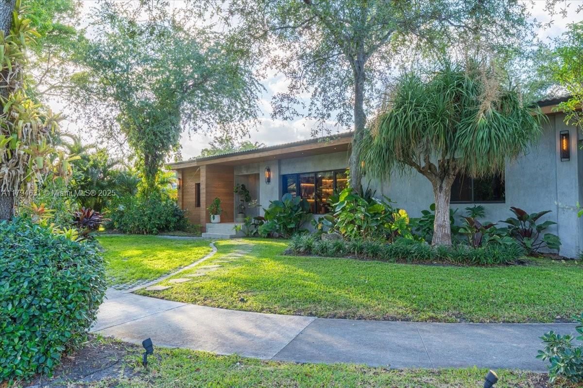 Real estate property located at 105 92nd St, Miami-dade, Miami Shores Sec 6, Miami Shores, FL