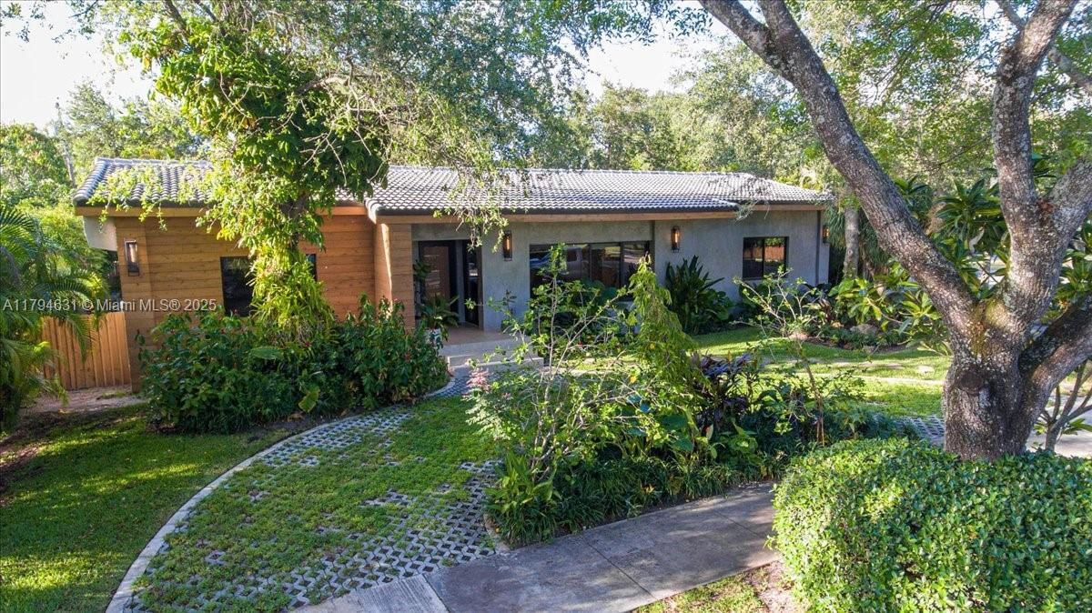 Real estate property located at 105 92nd St, Miami-dade, Miami Shores Sec 6, Miami Shores, FL
