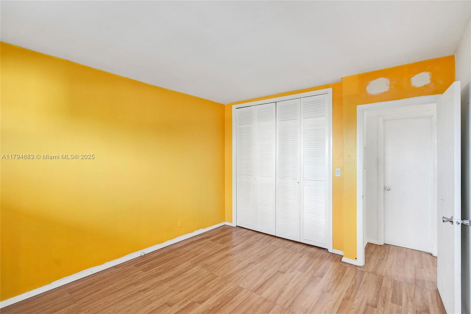 Real estate property located at 13105 Ixora Ct #319, Miami-dade, Keystone Arms Condo, North Miami, FL