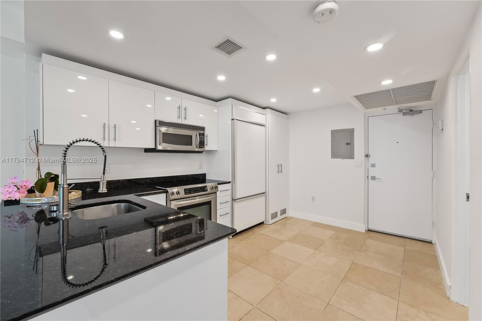 Real estate property located at 10275 Collins Ave #801, Miami-dade, Harbour House, Bal Harbour, FL