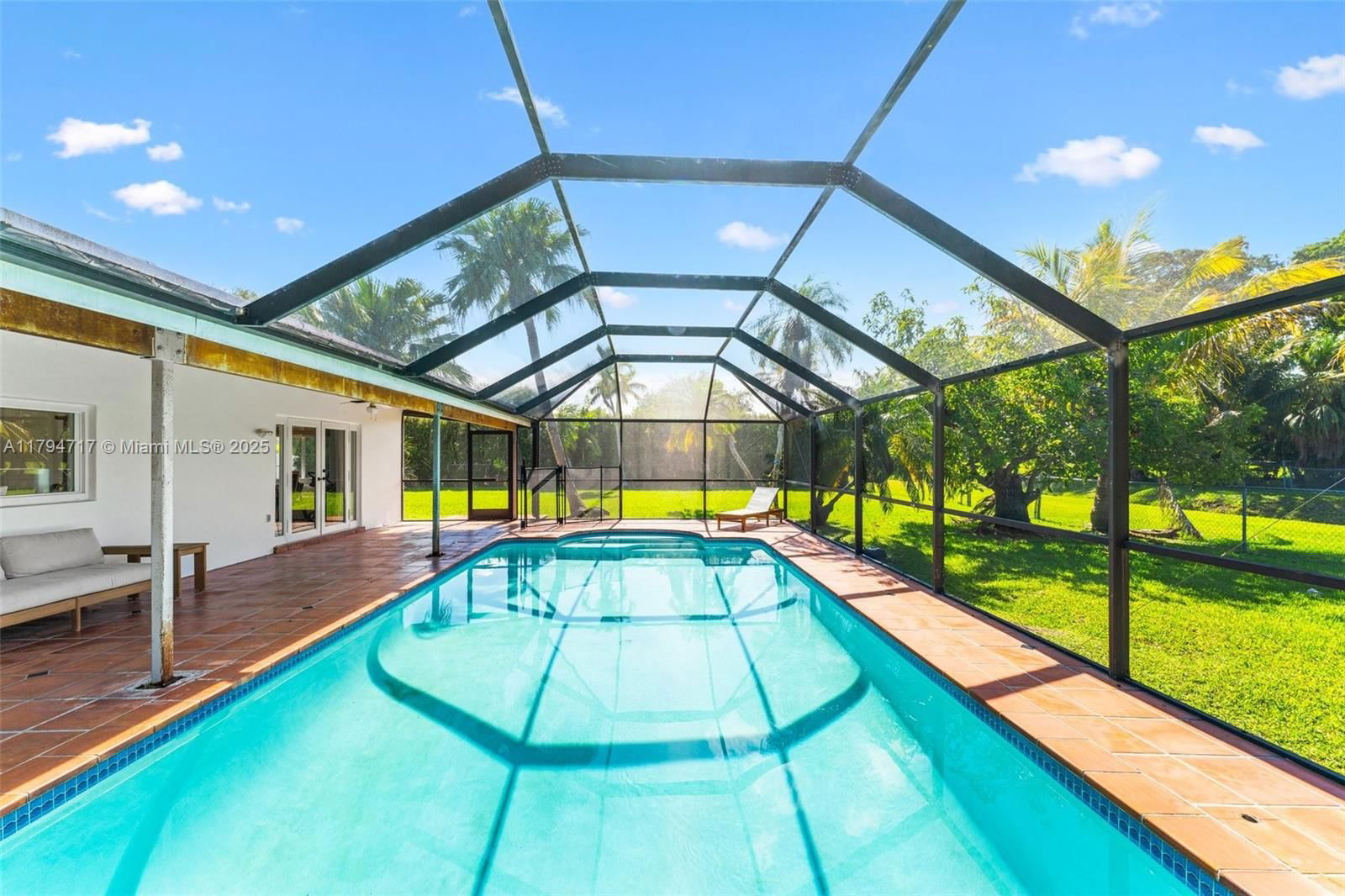 Real estate property located at 8885 182nd Ter, Miami-dade, Section Twenty Bel Aire, Palmetto Bay, FL