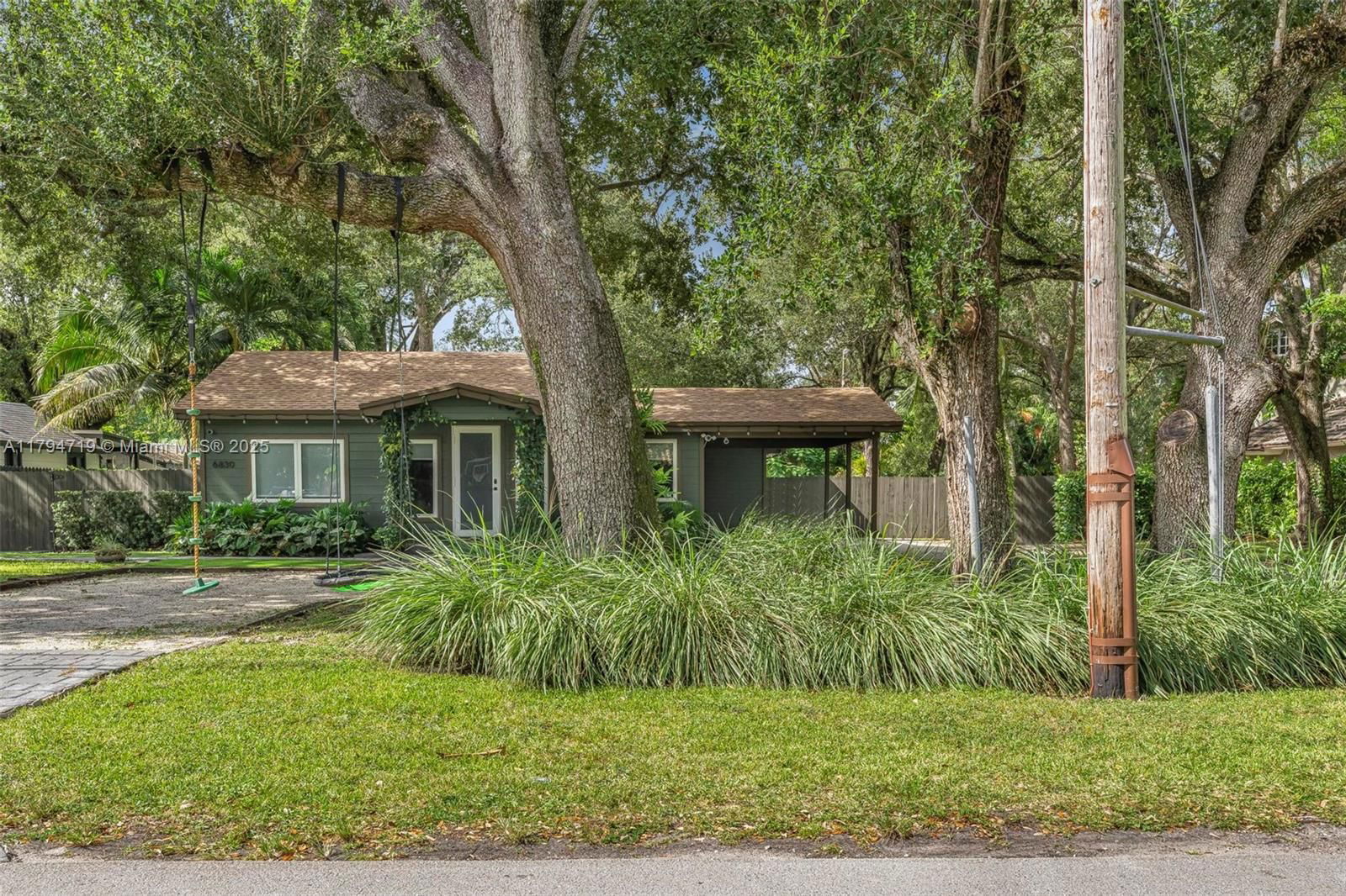 Real estate property located at 6830 69th Ave, Miami-dade, Palm Miami Amd, Miami, FL