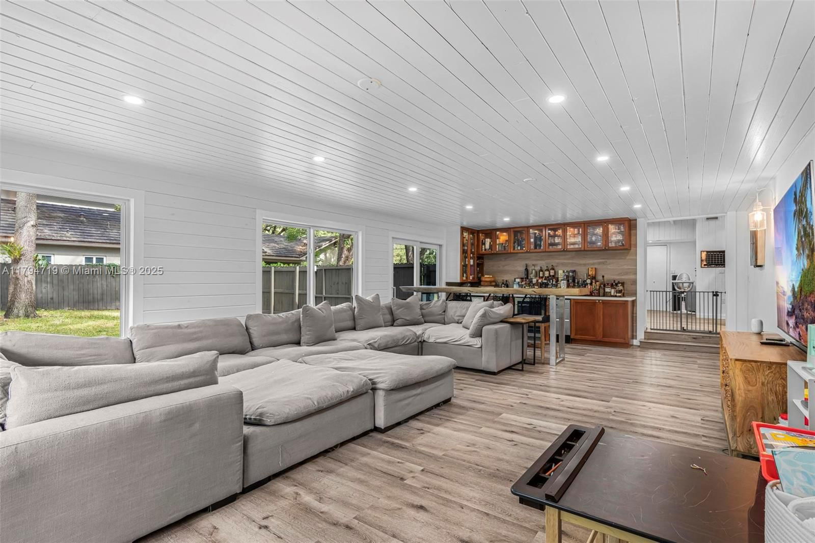 Real estate property located at 6830 69th Ave, Miami-dade, Palm Miami Amd, Miami, FL