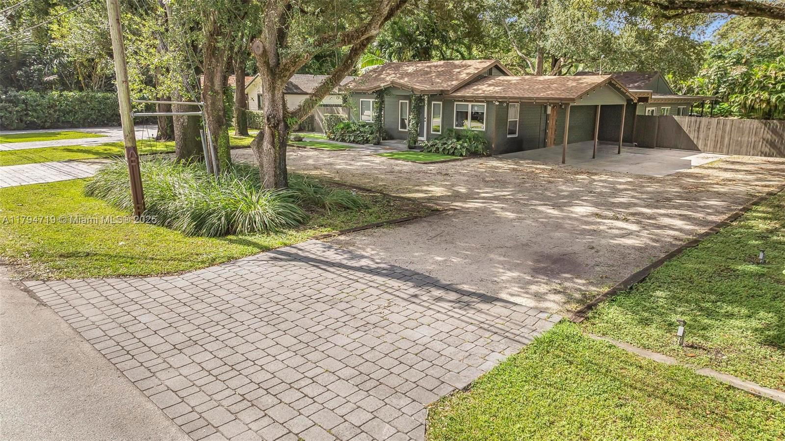 Real estate property located at 6830 69th Ave, Miami-dade, Palm Miami Amd, Miami, FL