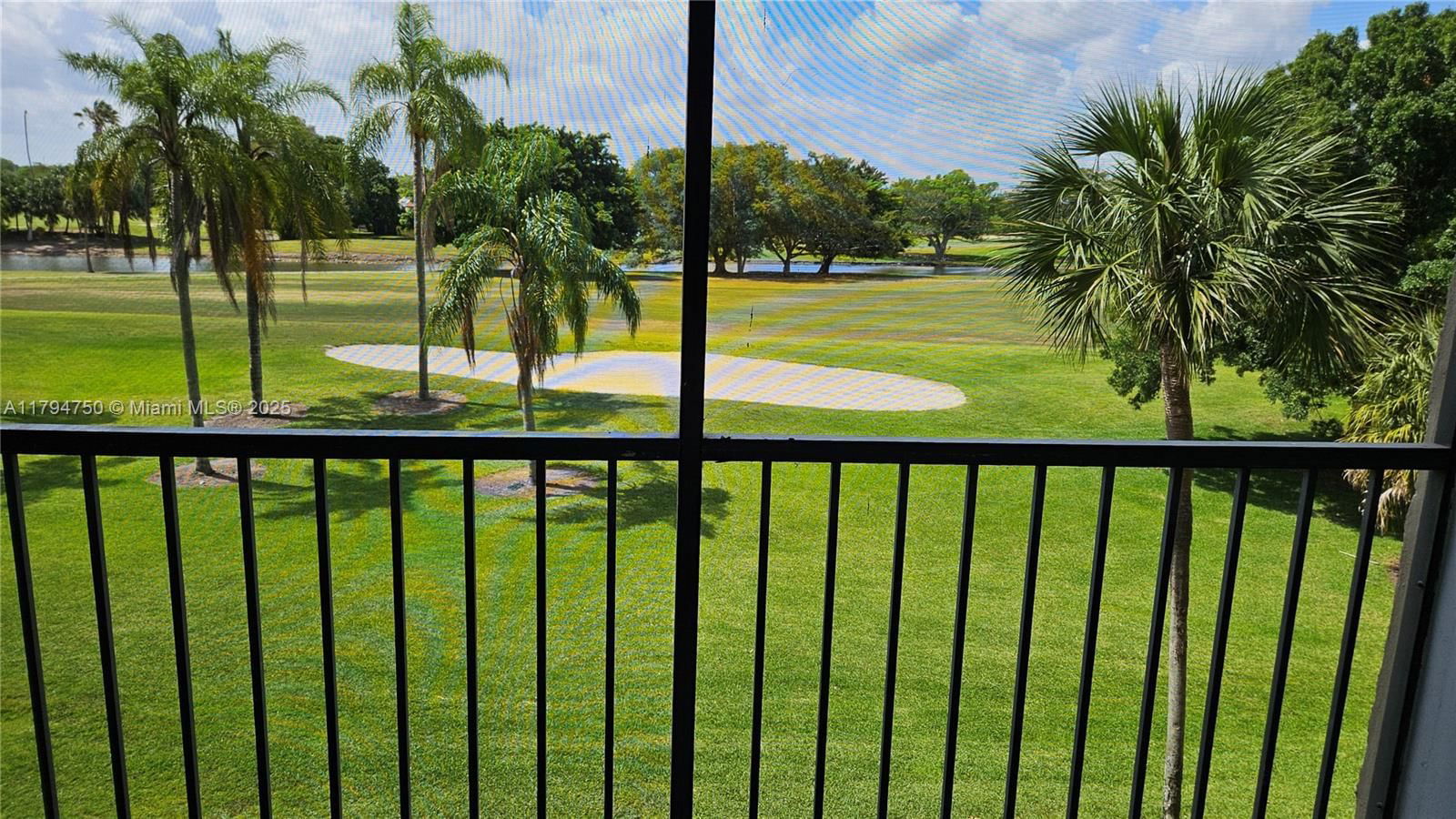 Real estate property located at 16300 Golf Club Rd #315, Broward, Country Club Apts At, Weston, FL