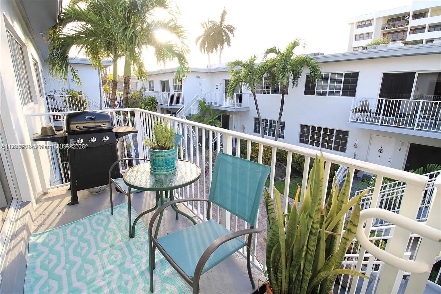 Real estate property located at 9260 Bay Harbor Ter #22, Miami-dade, Southern Star Condo, Bay Harbor Islands, FL