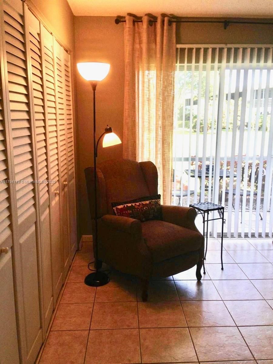 Real estate property located at 197 Kent L, Palm Beach, Kent Condos, West Palm Beach, FL