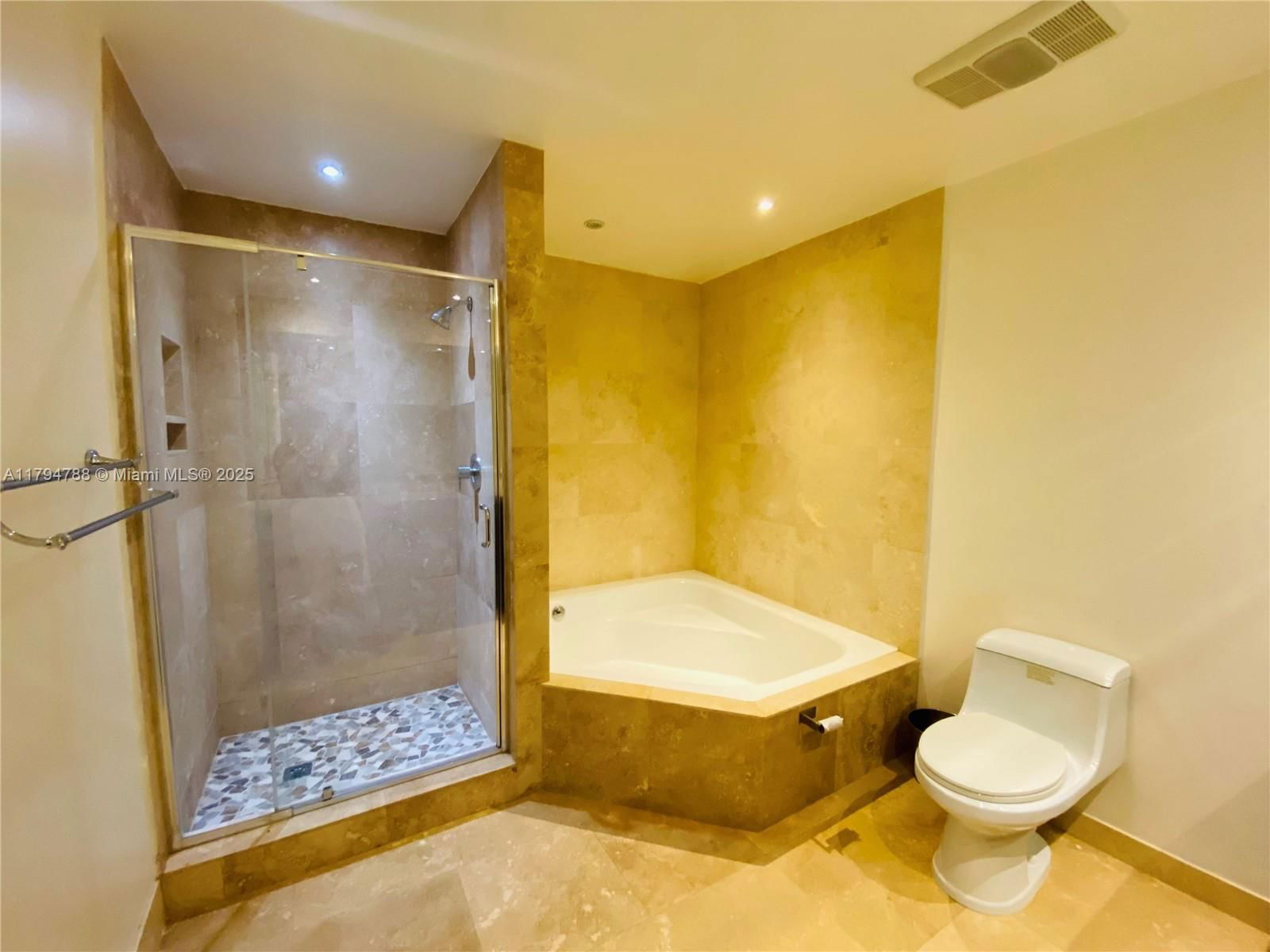 Real estate property located at 8701 191st St, Miami-dade, Whispering Pines Estates, Cutler Bay, FL
