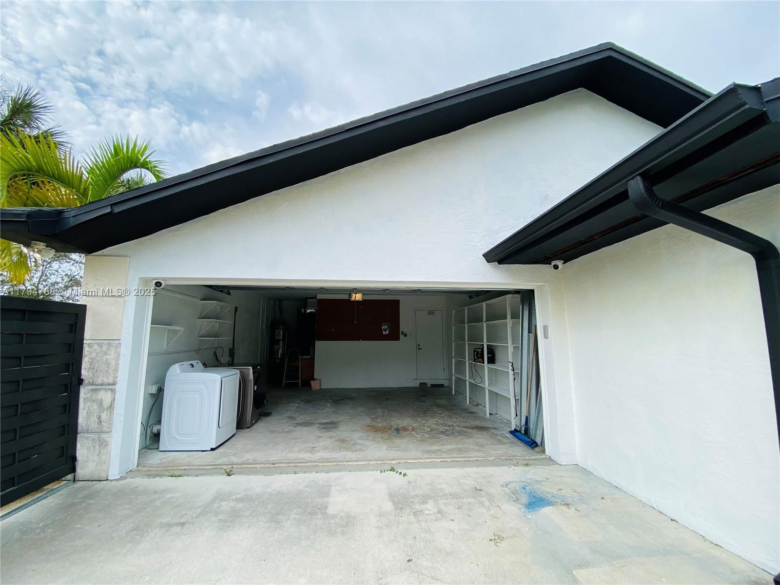 Real estate property located at 8701 191st St, Miami-dade, Whispering Pines Estates, Cutler Bay, FL