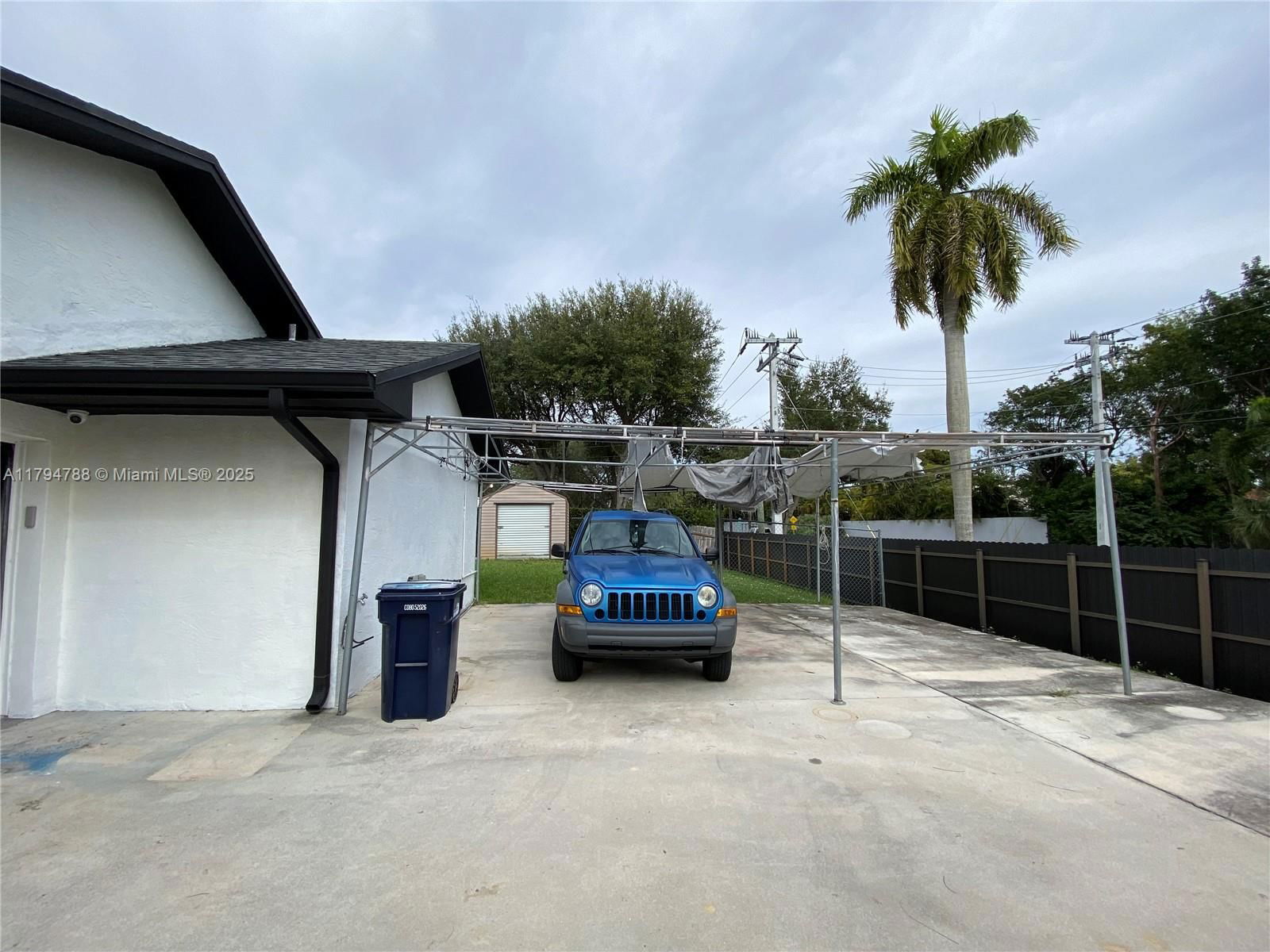 Real estate property located at 8701 191st St, Miami-dade, Whispering Pines Estates, Cutler Bay, FL