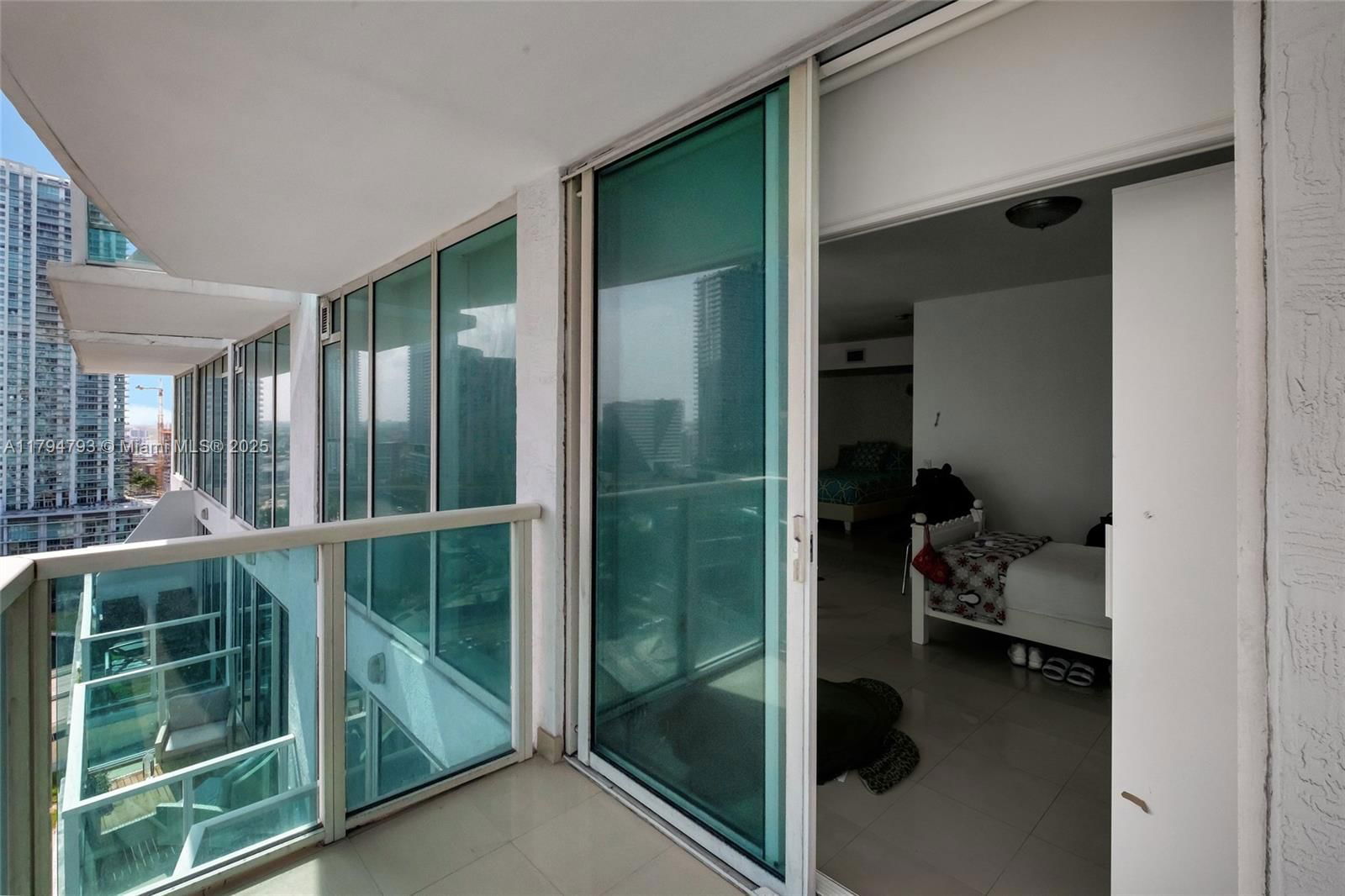 Real estate property located at 41 5th St #1210, Miami-dade, Brickell On The River S T, Miami, FL