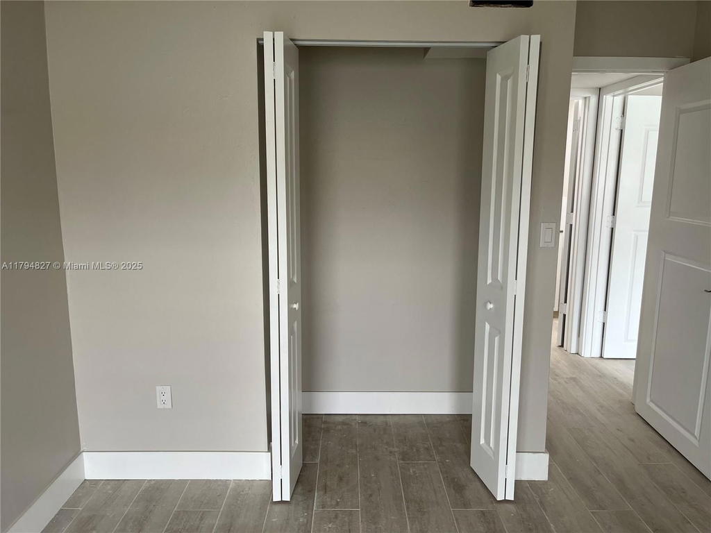 Real estate property located at 19085 62nd Ave #106, Miami-dade, Countryside Village Condo, Hialeah, FL