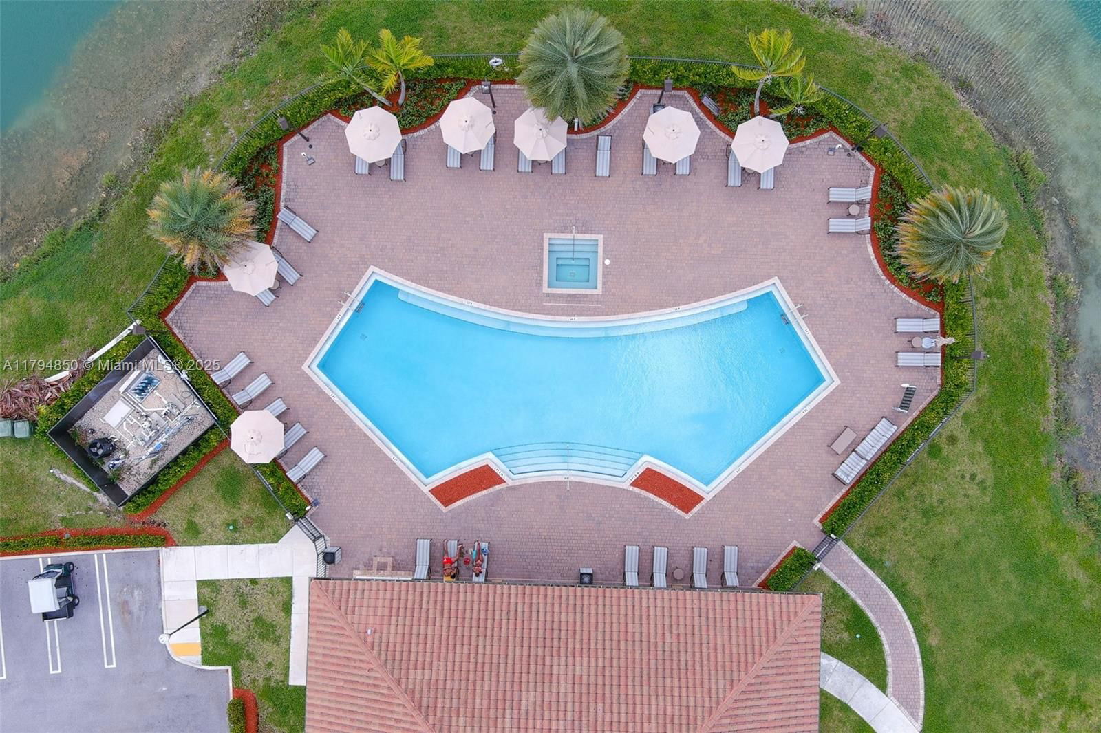 Real estate property located at 2575 2nd St, Miami-dade, Kingman Commons, Homestead, FL
