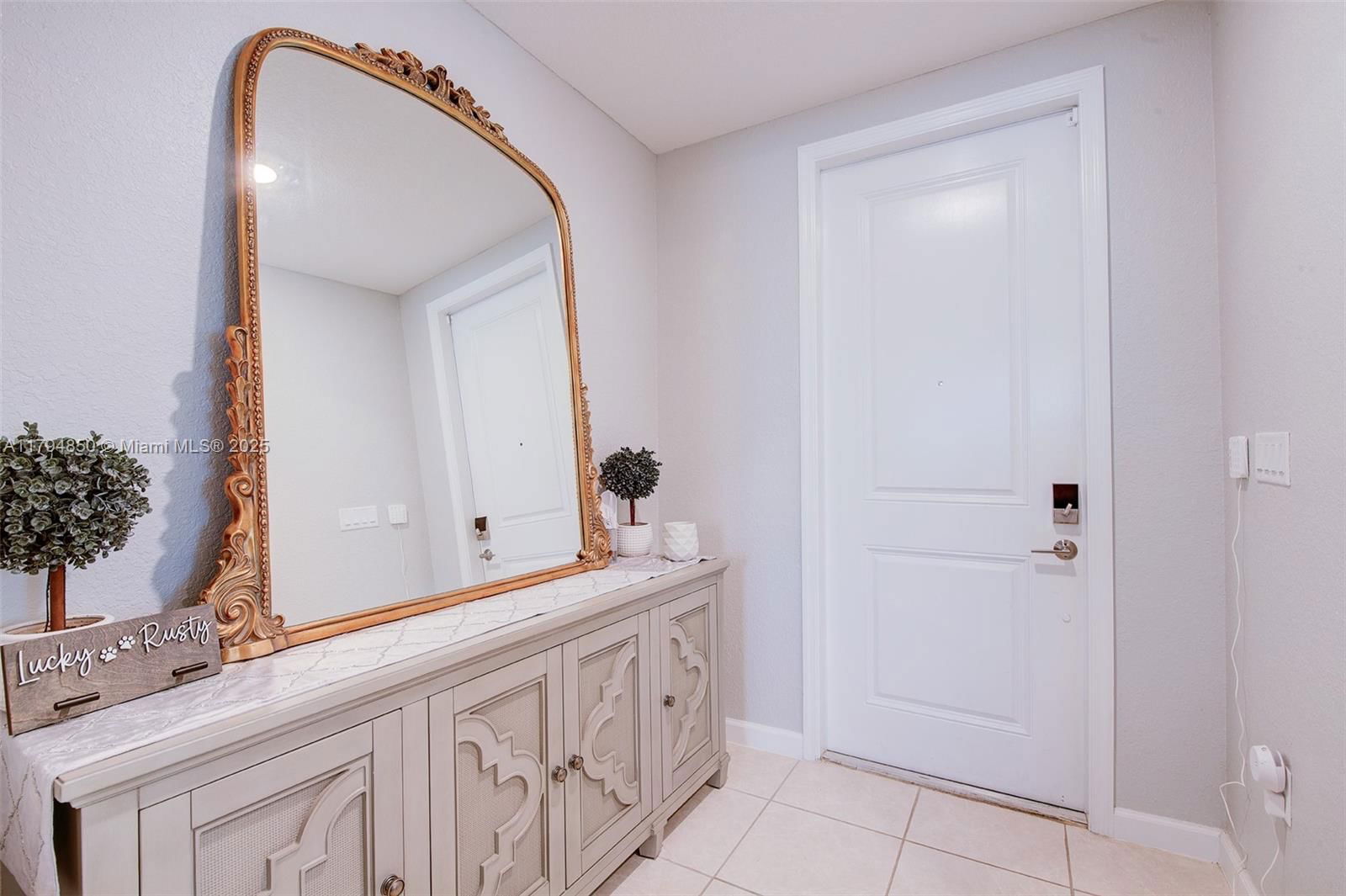 Real estate property located at 2575 2nd St, Miami-dade, Kingman Commons, Homestead, FL