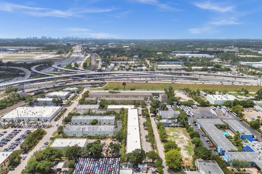Real estate property located at 2960 23rd Ter #101, Broward, Dania Beach, FL