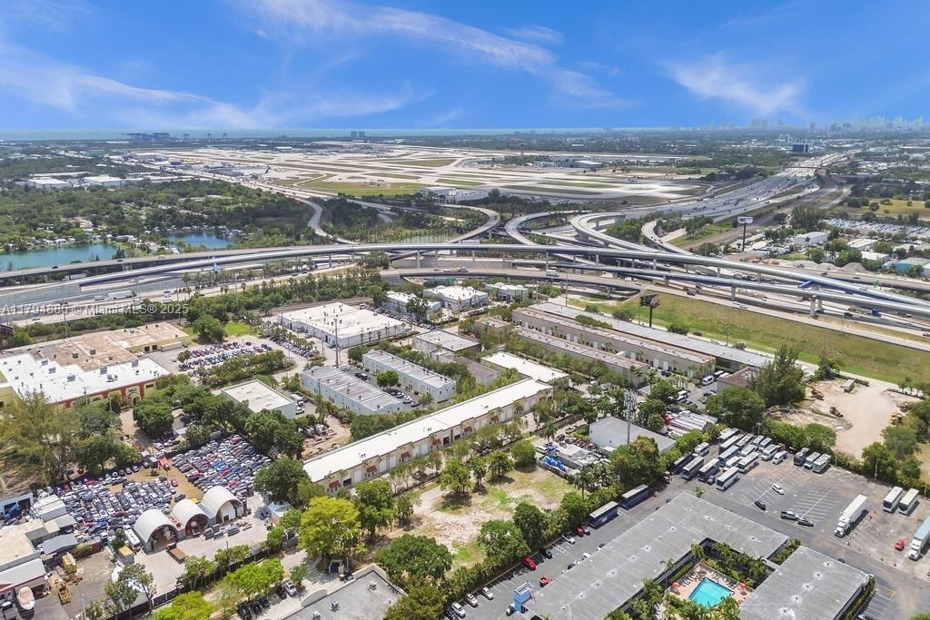 Real estate property located at 2960 23rd Ter #101, Broward, Dania Beach, FL