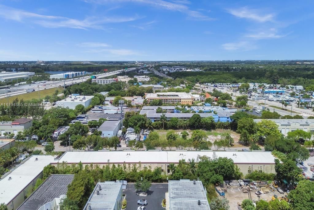 Real estate property located at 2960 23rd Ter #101, Broward, Dania Beach, FL