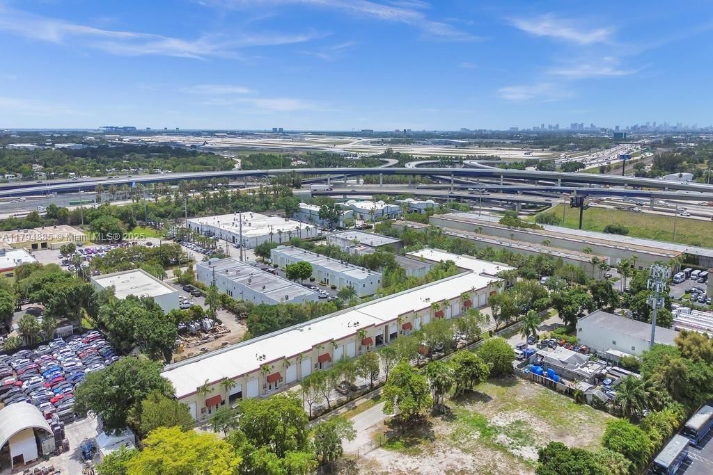 Real estate property located at 2960 23rd Ter #101, Broward, Dania Beach, FL