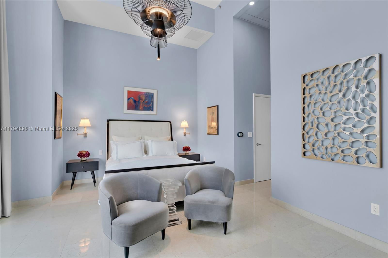 Real estate property located at 465 Brickell Ave #2801, Miami-dade, Iconbrickell Condo No 1, Miami, FL