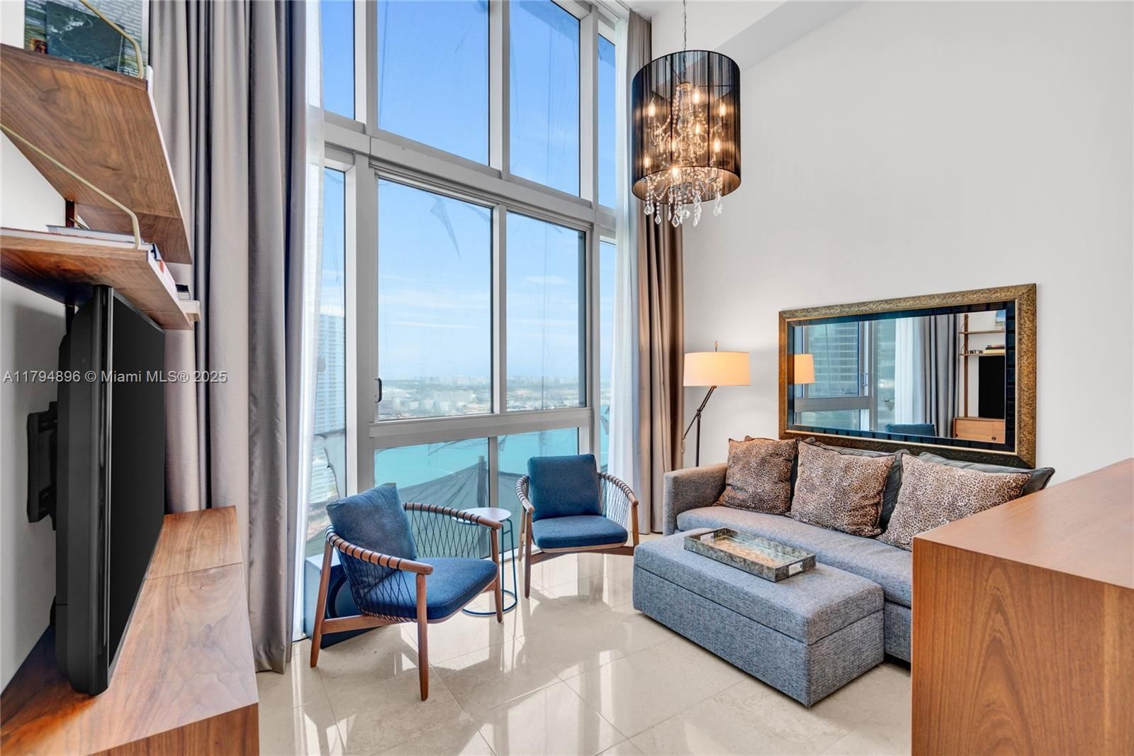 Real estate property located at 465 Brickell Ave #2801, Miami-dade, Iconbrickell Condo No 1, Miami, FL