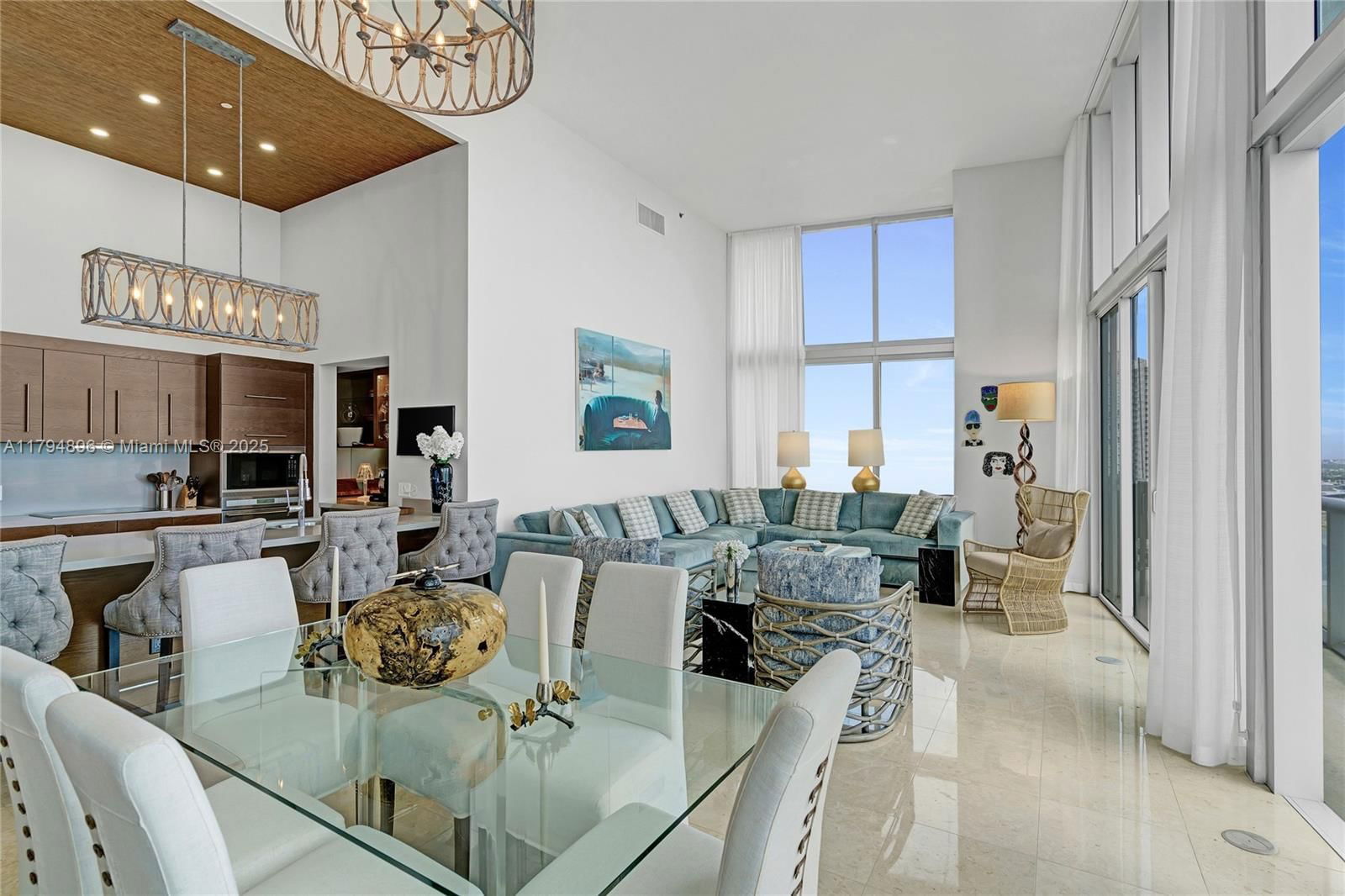 Real estate property located at 465 Brickell Ave #2801, Miami-dade, Iconbrickell Condo No 1, Miami, FL