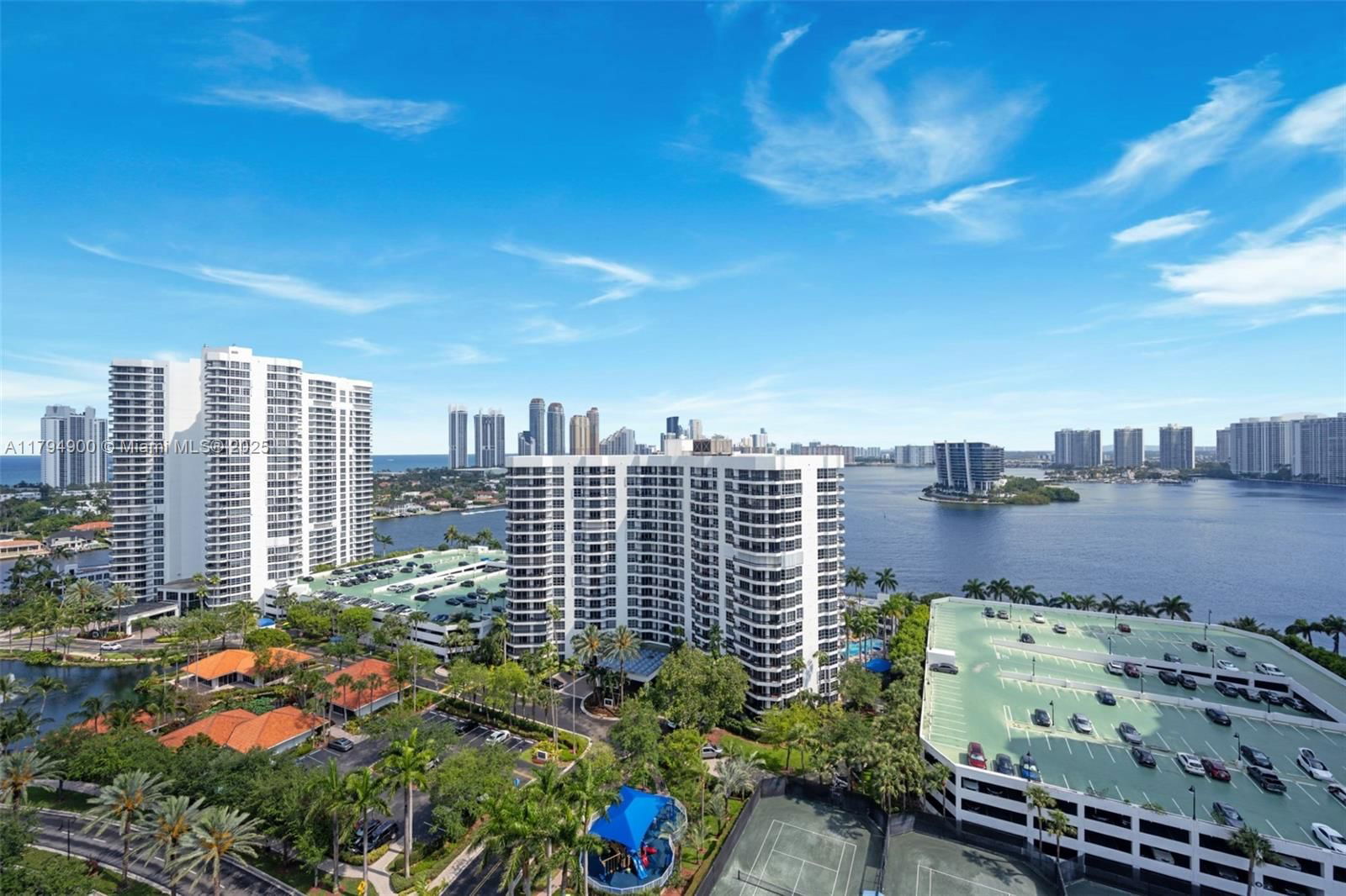Real estate property located at 3500 Mystic Pointe Drive #2108, Miami-dade, Mystic Pointe Tower 400 C, Aventura, FL