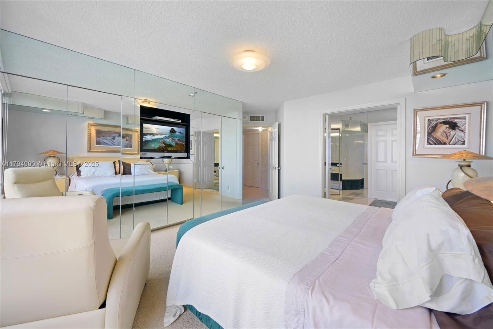 Real estate property located at 3500 Mystic Pointe Drive #2108, Miami-dade, Mystic Pointe Tower 400 C, Aventura, FL