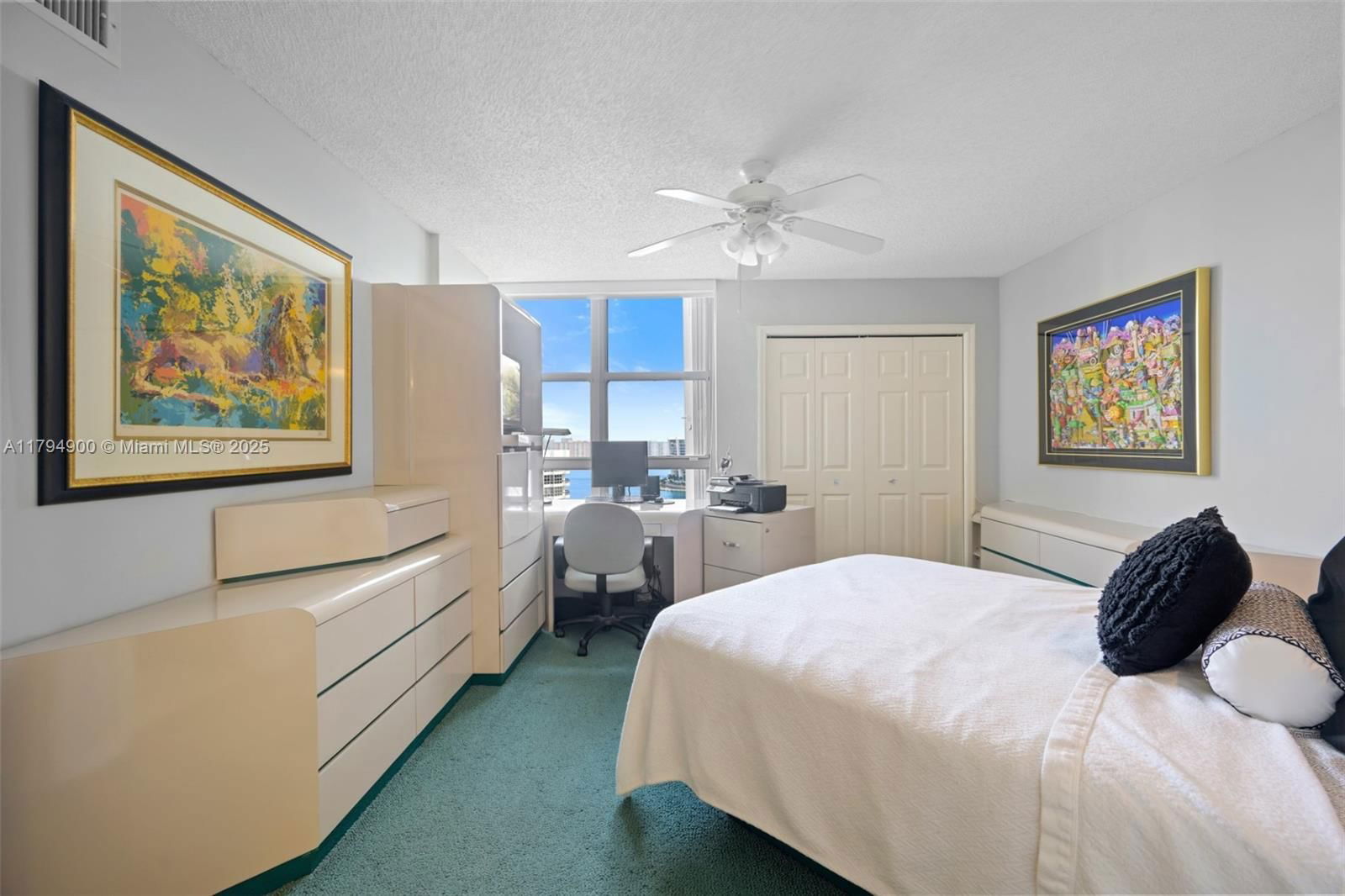 Real estate property located at 3500 Mystic Pointe Drive #2108, Miami-dade, Mystic Pointe Tower 400 C, Aventura, FL
