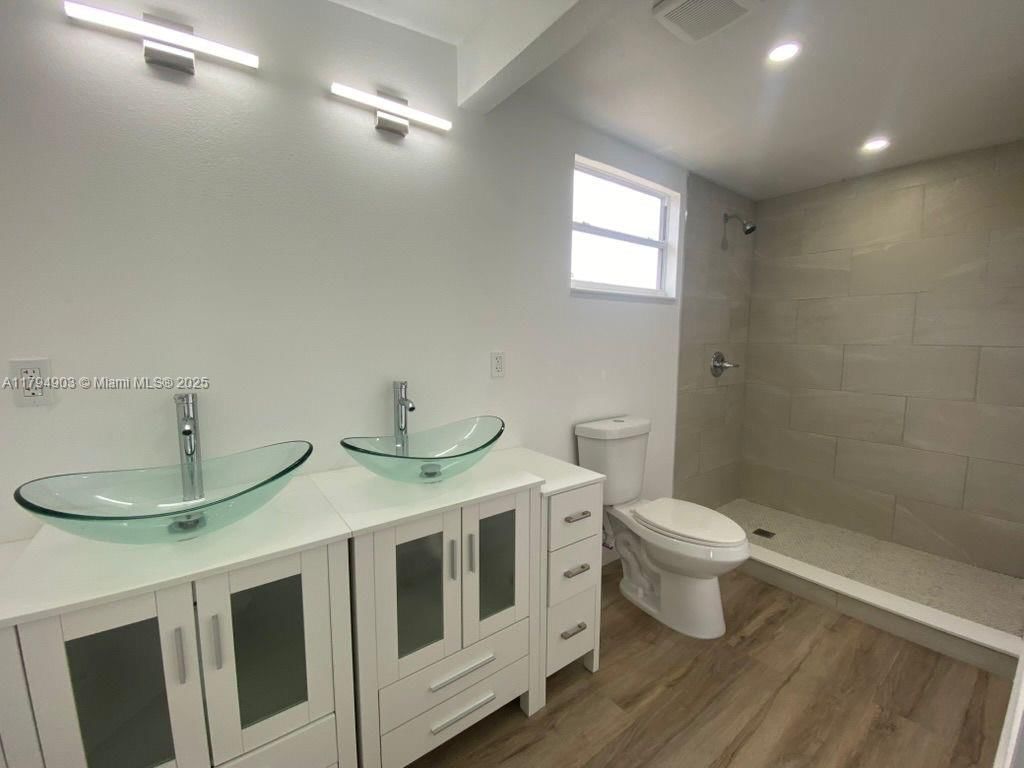 Real estate property located at 22011 CATHERINE, Charlotte, Port Charlotte, Port Charlotte, FL