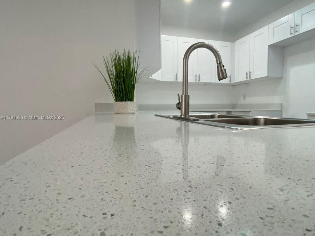 Real estate property located at 22011 CATHERINE, Charlotte, Port Charlotte, Port Charlotte, FL
