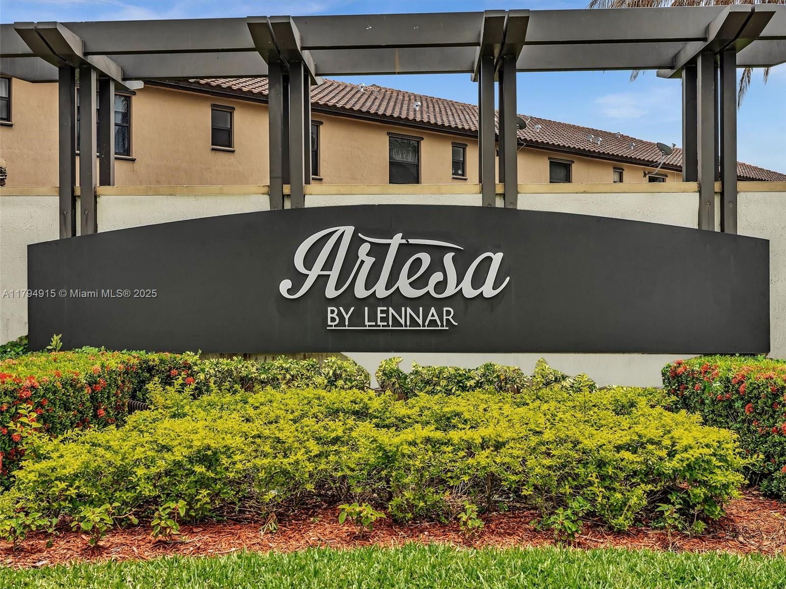 Real estate property located at 11709 253rd St, Miami-dade, Coco Palm Estates, Homestead, FL