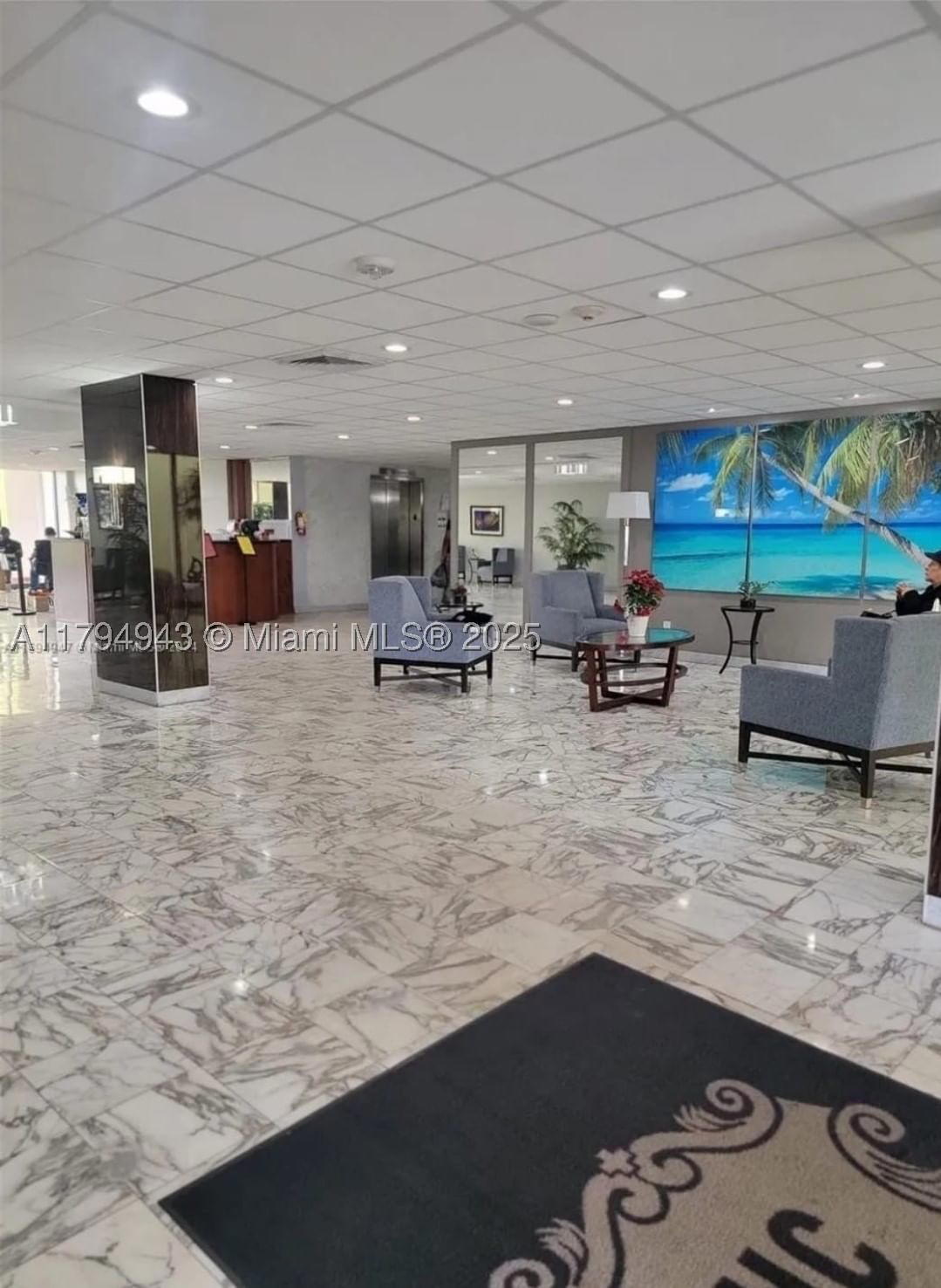 Real estate property located at 4400 Hillcrest Dr #215-B, Broward, Hillcrest N0 21 Condo, Hollywood, FL