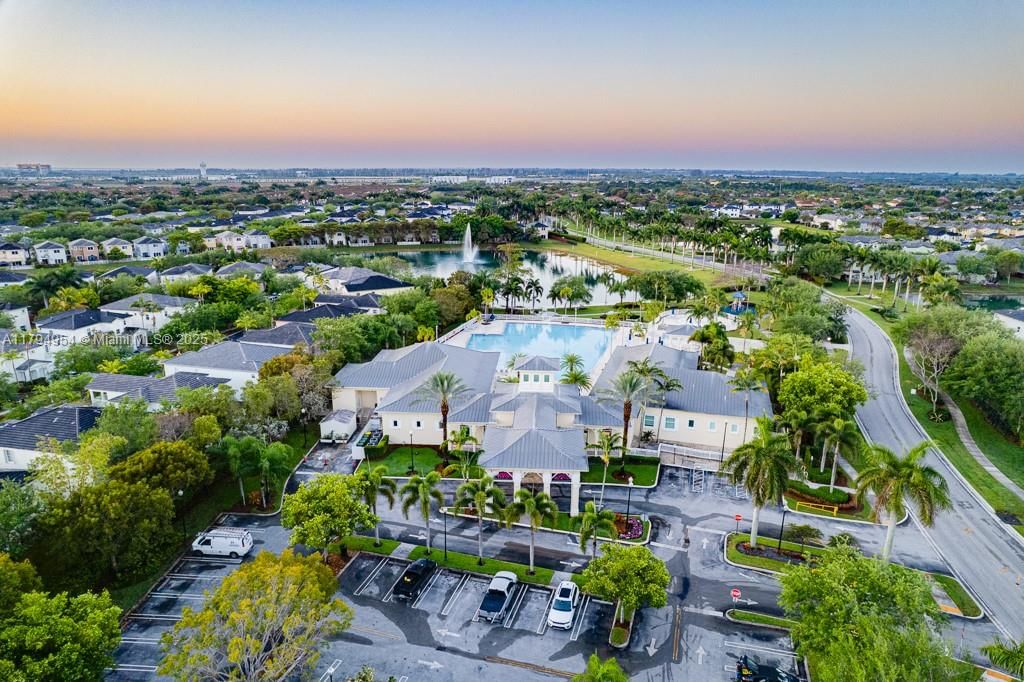 Real estate property located at 3064 1st Dr #3, Miami-dade, Fiji Condo No 3, Homestead, FL
