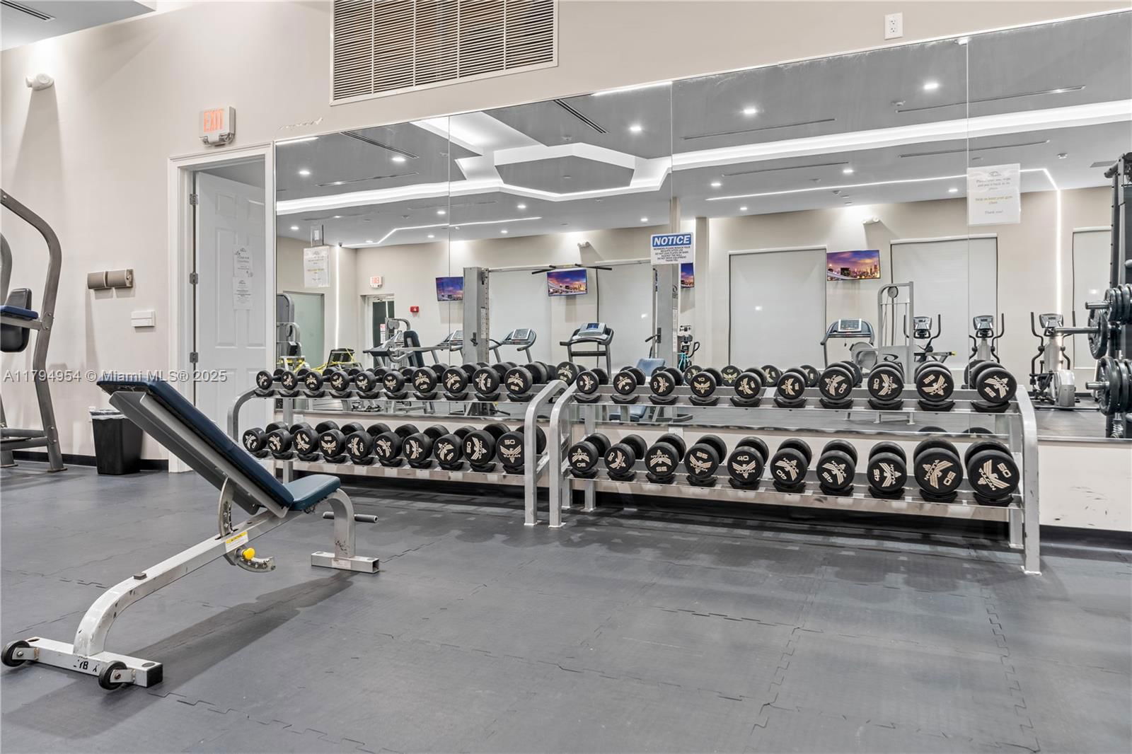 Real estate property located at 3064 1st Dr #3, Miami-dade, Fiji Condo No 3, Homestead, FL