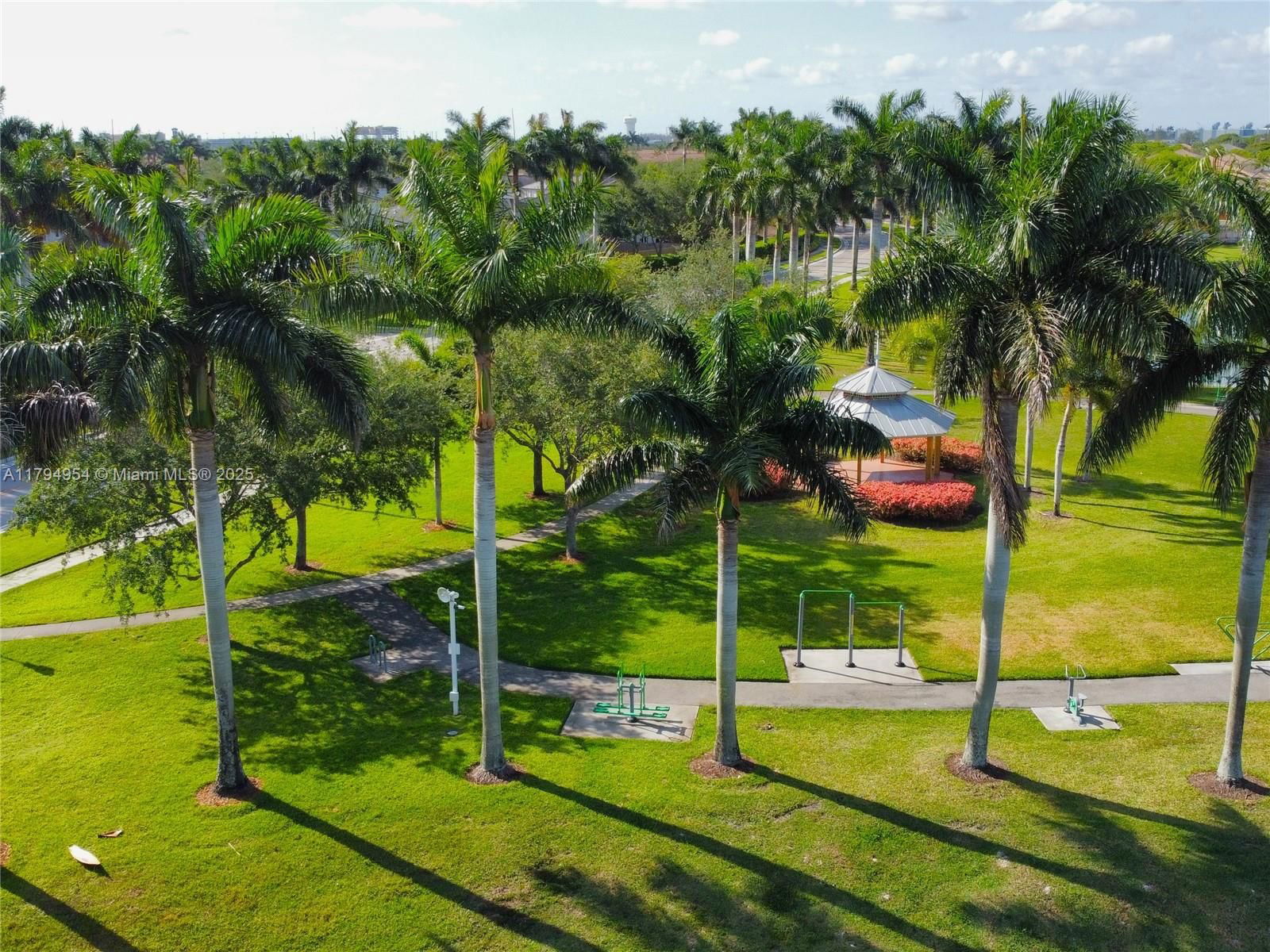 Real estate property located at 3064 1st Dr #3, Miami-dade, Fiji Condo No 3, Homestead, FL