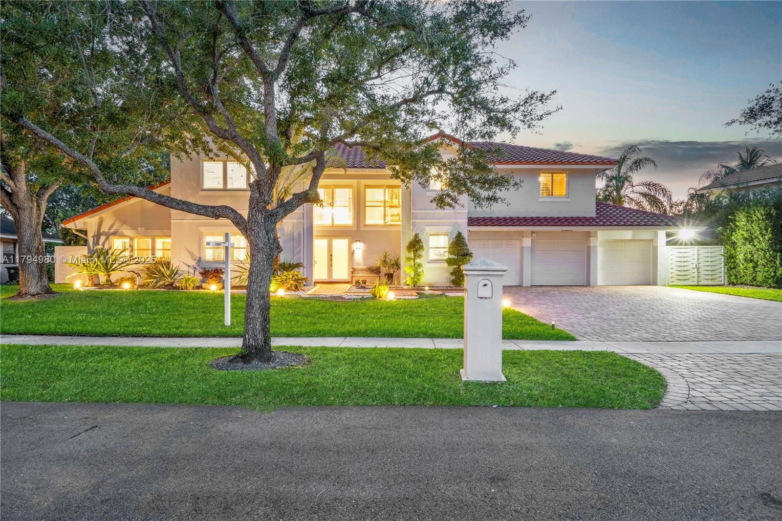 Real estate property located at 20230 7th St, Broward, Chapel Trail Replat, Pembroke Pines, FL