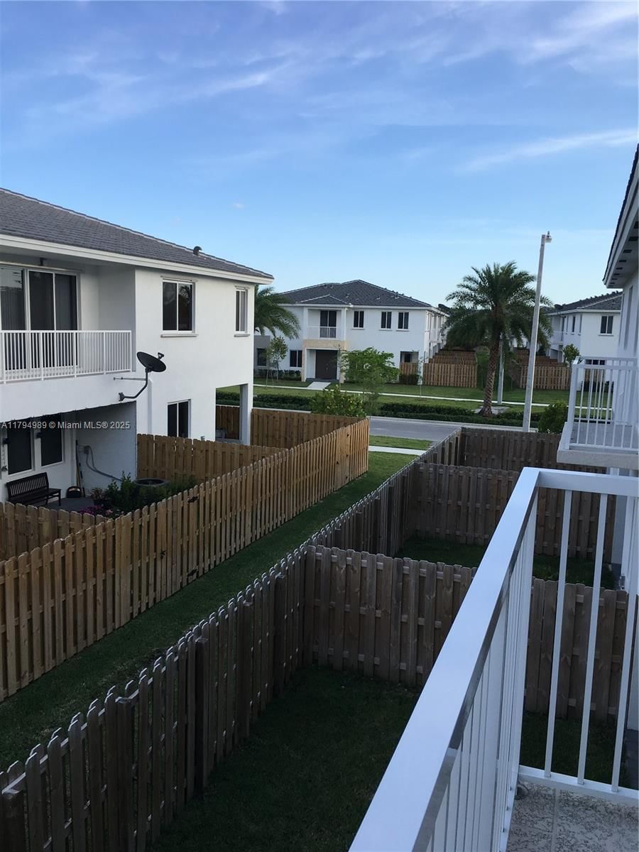 Real estate property located at 17545 150th Ct, Miami-dade, Venetian Parc, Miami, FL