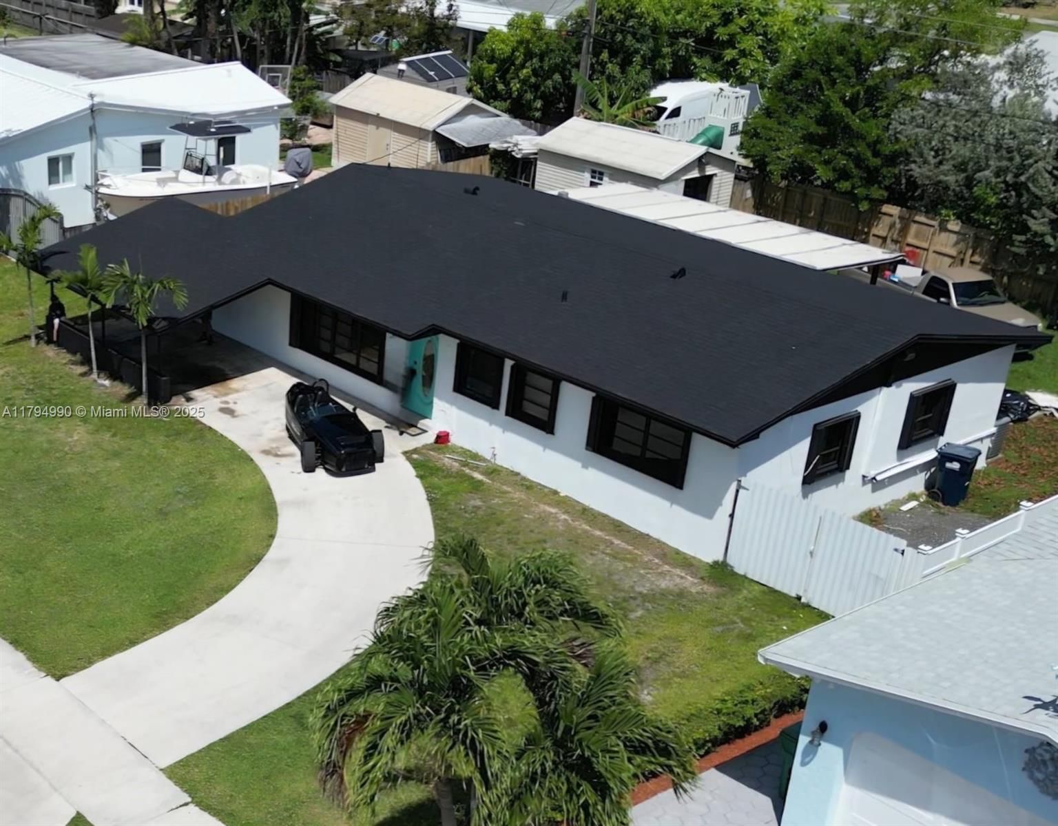 Real estate property located at 10441 50th Ter, Miami-dade, Heftler Homes Sec 3, Miami, FL