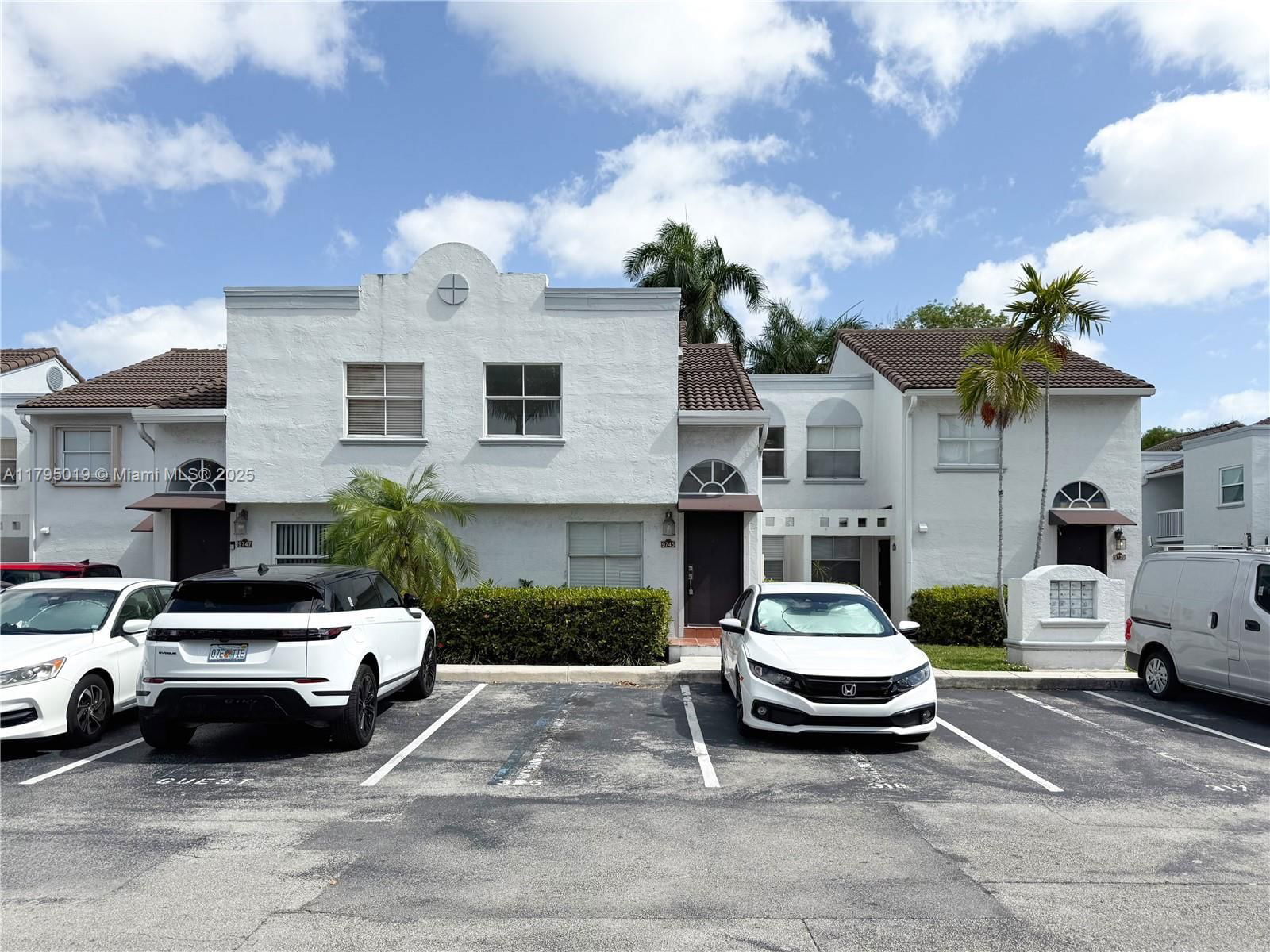 Real estate property located at 9745 48th Ter #326, Miami-dade, The Greens At Doral Condo, Doral, FL