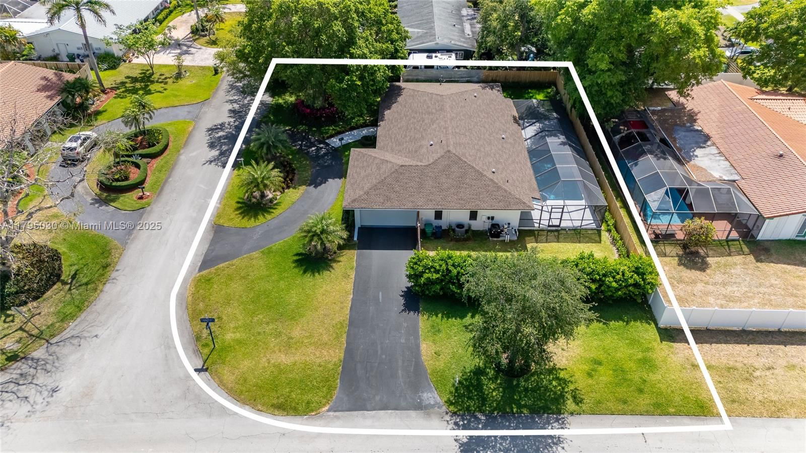 Real estate property located at 7638 167th St, Miami-dade, Cutler Homesites, Palmetto Bay, FL