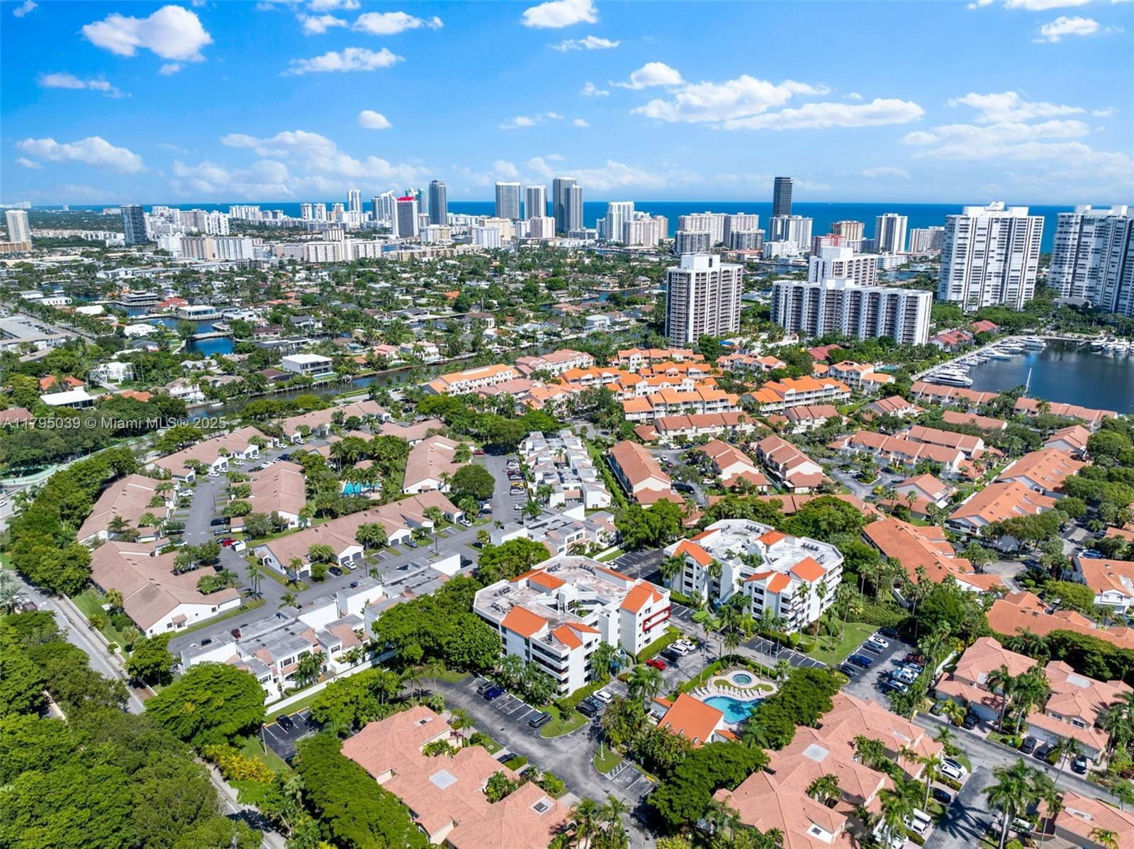 Real estate property located at 21075 34th Ave #306-2, Miami-dade, Spinnaker Bay At The Wate, Aventura, FL